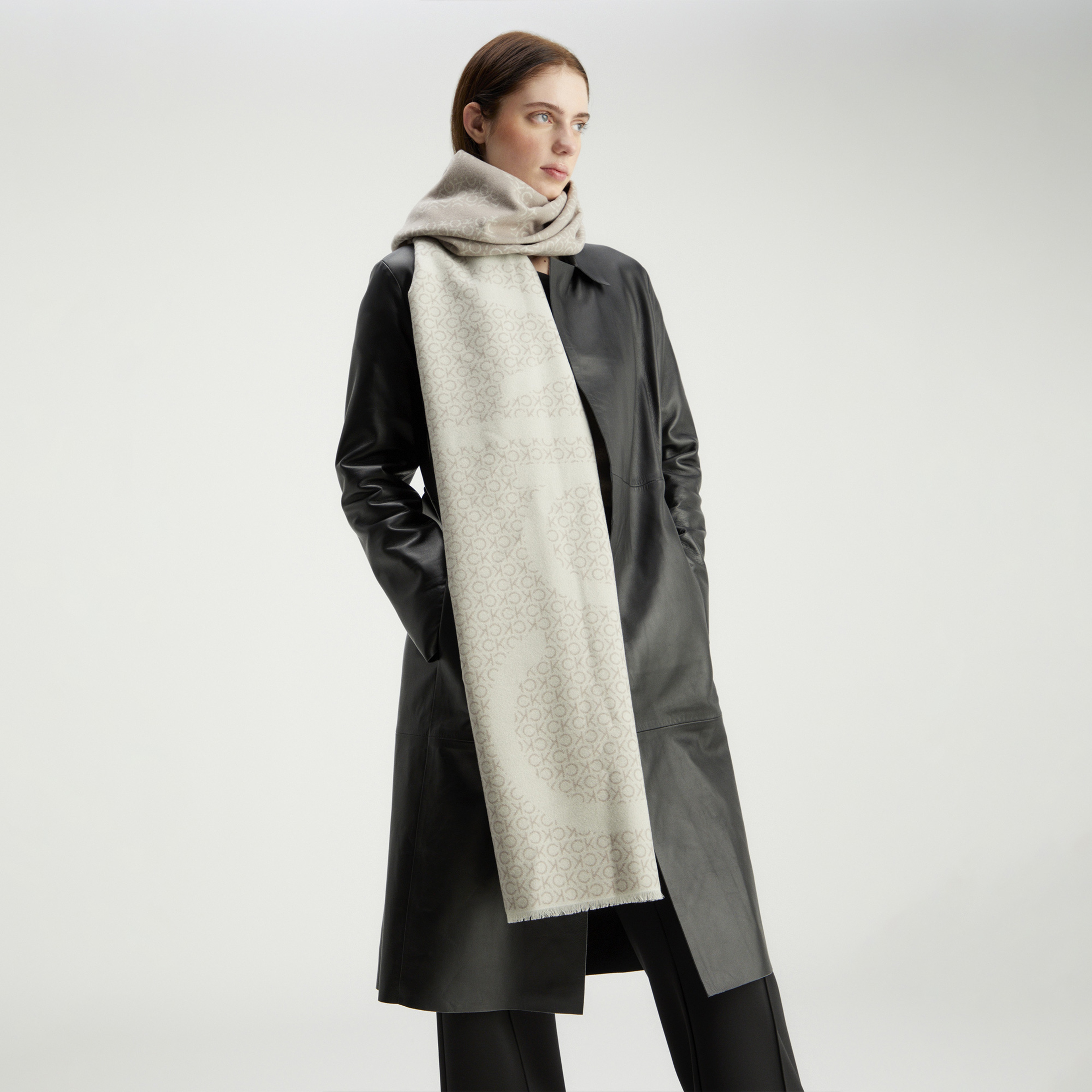 Calvin Klein Unisex Gri Atkı