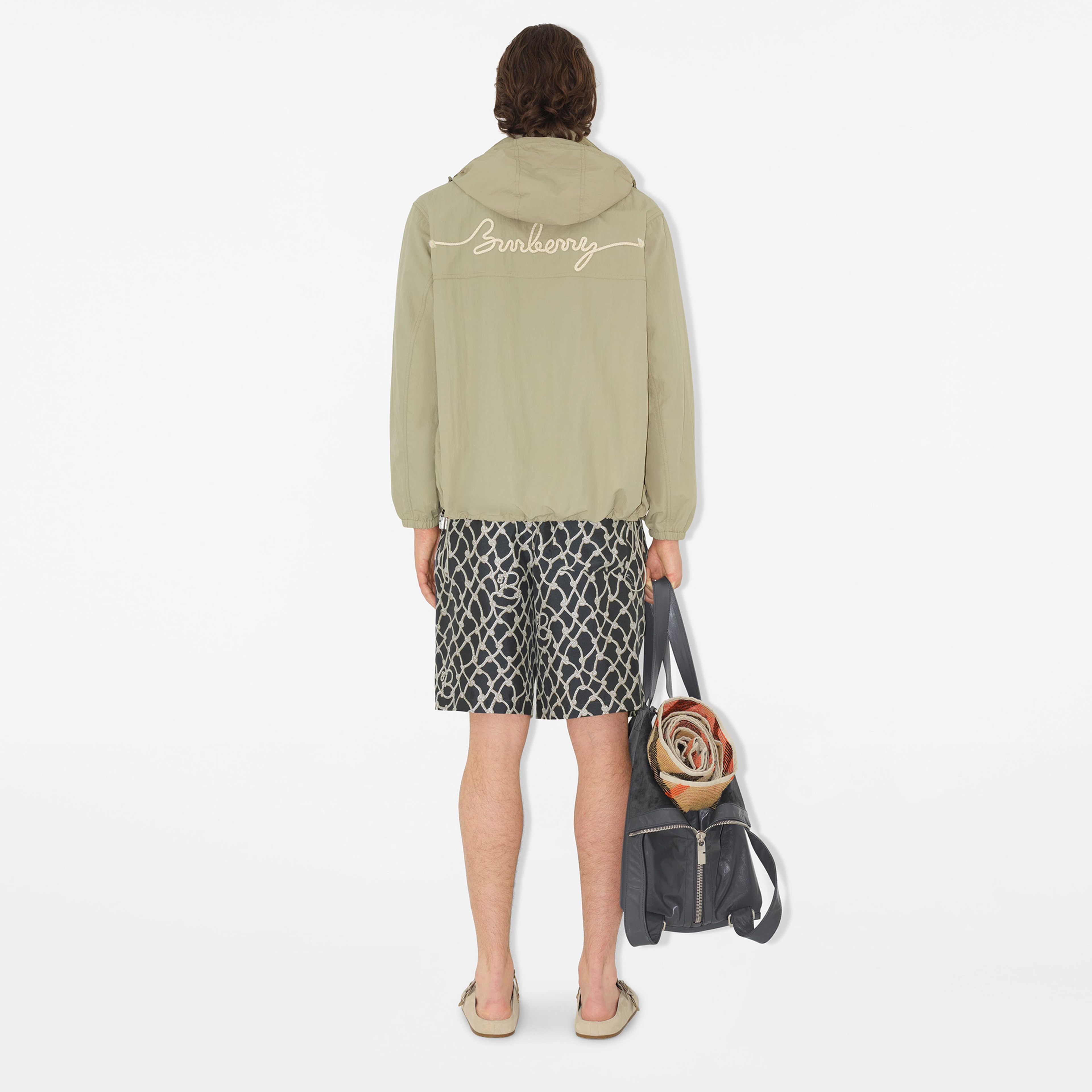 Burberry Tec Knot Logo Nylon Erkek Krem Mont