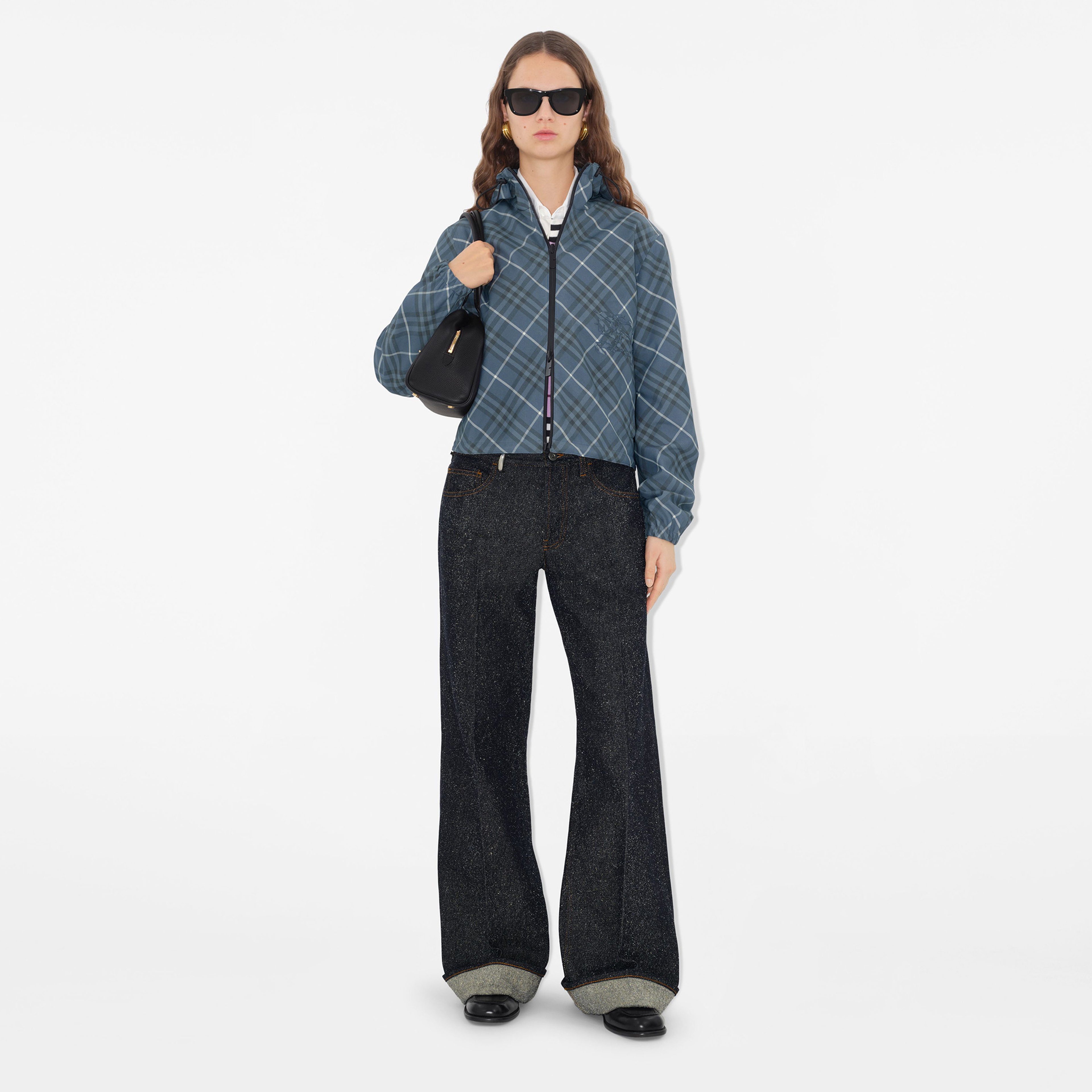 Burberry Aes Cropped Reversible Kadın Mavi Mont