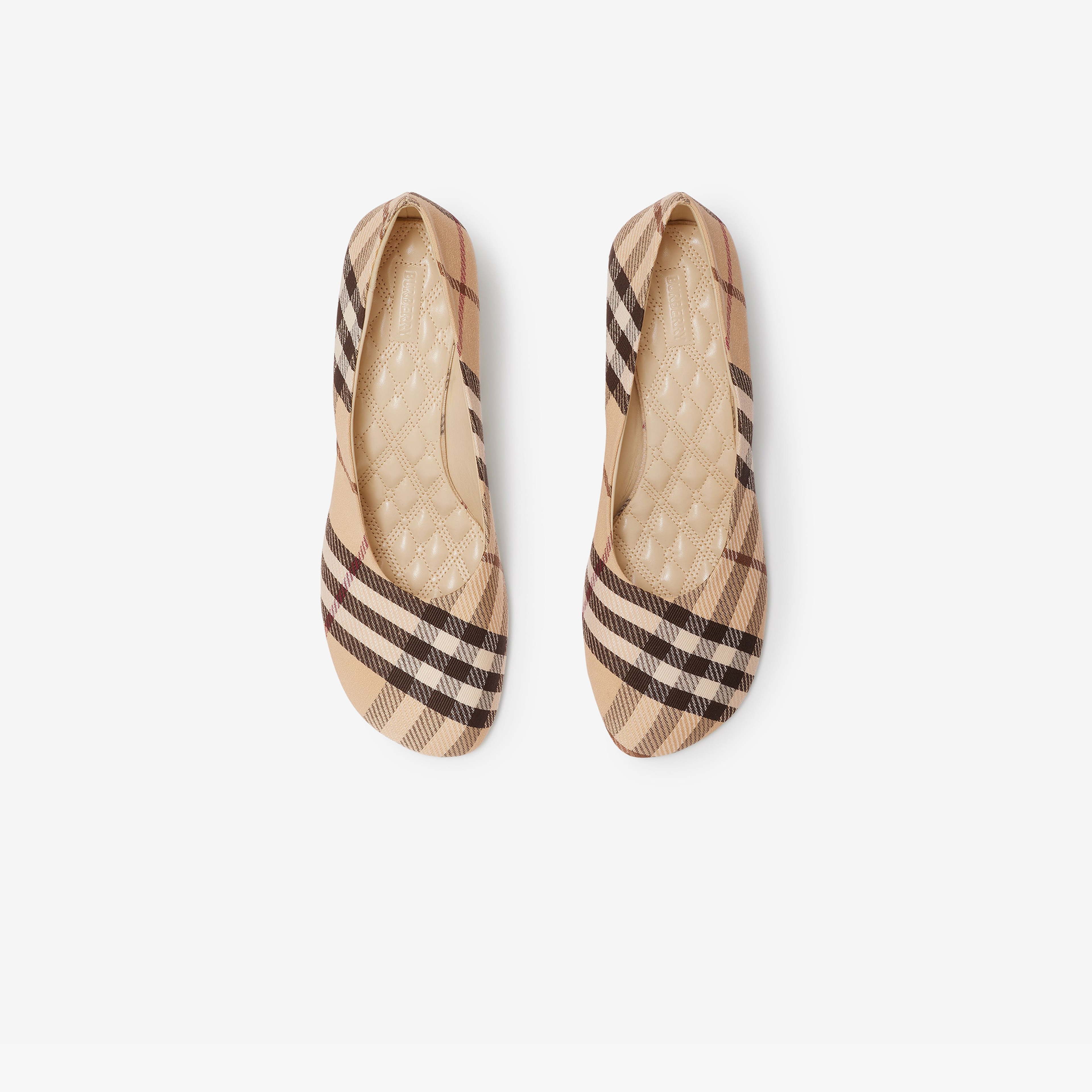 Burberry Court Low Pumps Kadın Krem Topuklu Terlik