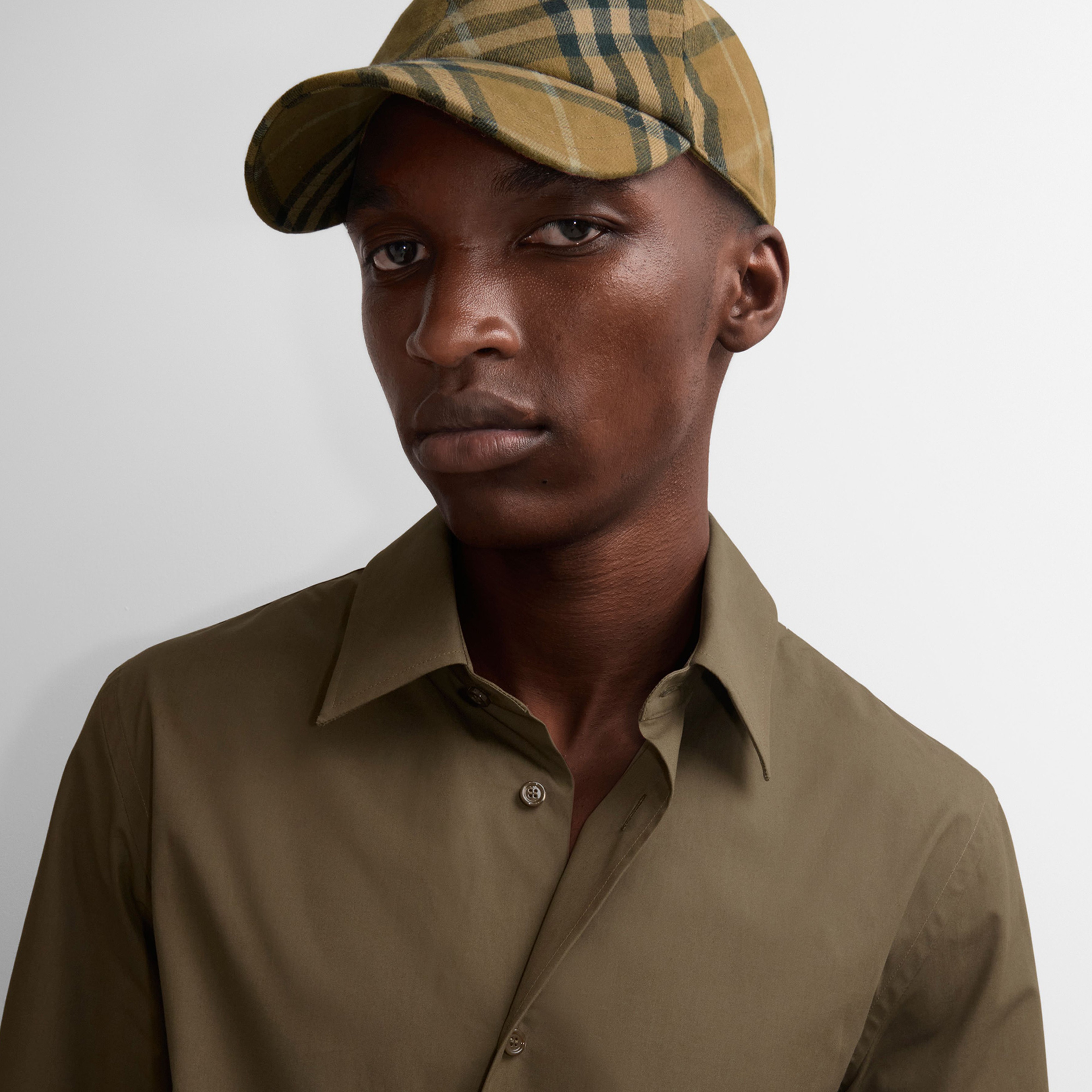 Burberry Check Pamuklu Baseball Erkek Haki Şapka