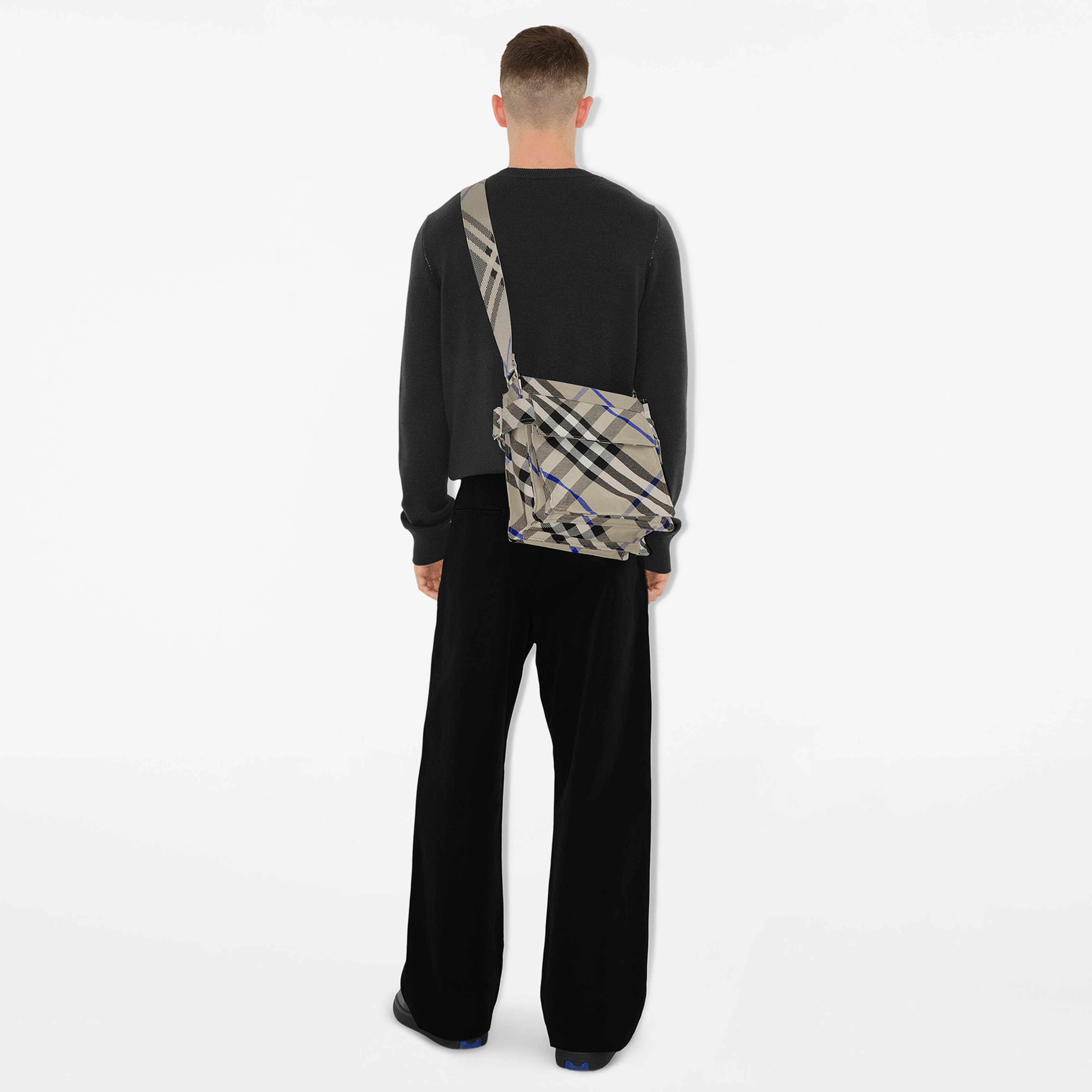 Burberry Small Trench Tote Erkek Krem Rengi Omuz Çantası