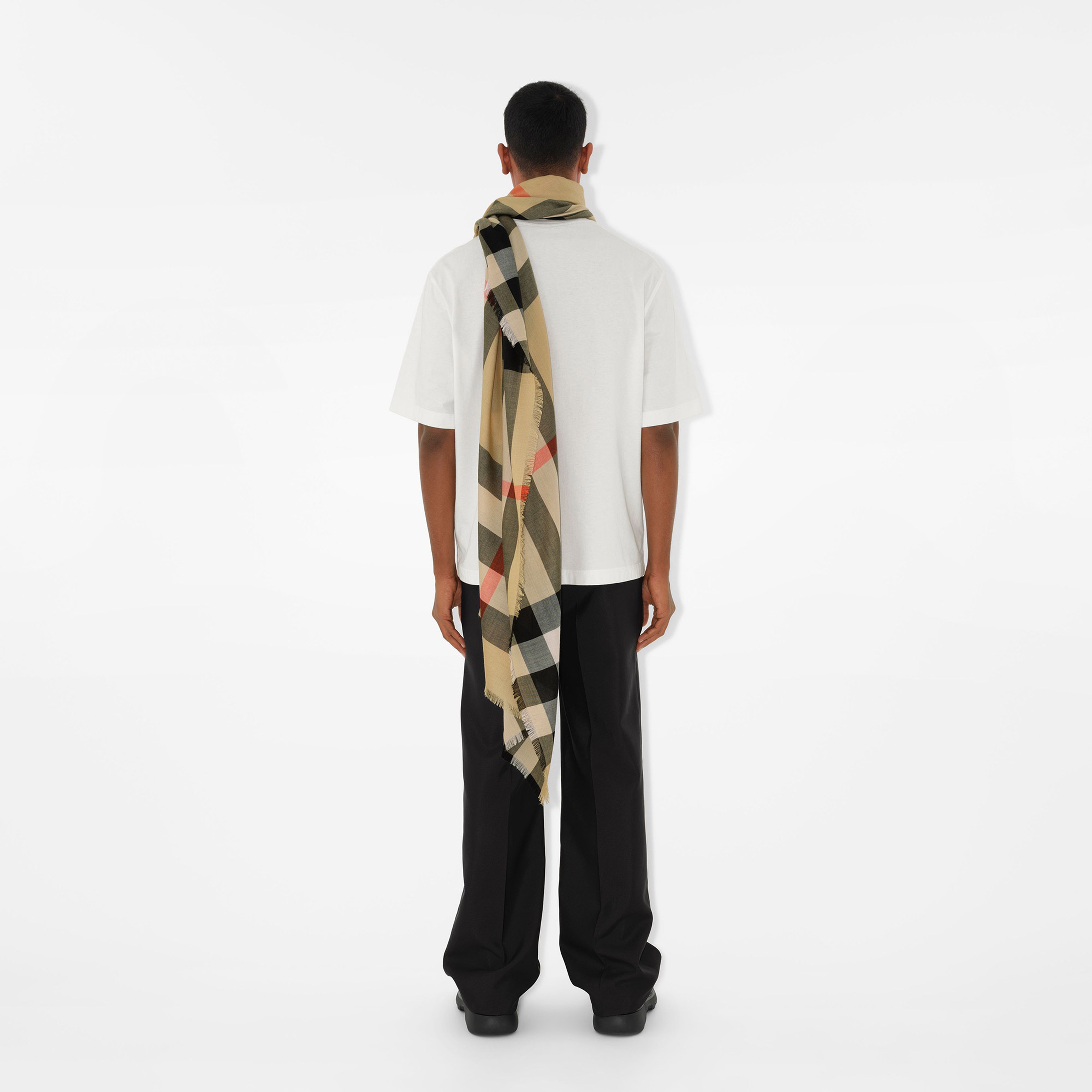 Burberry Check Kaşmir İpek Kadın Bej Atkı