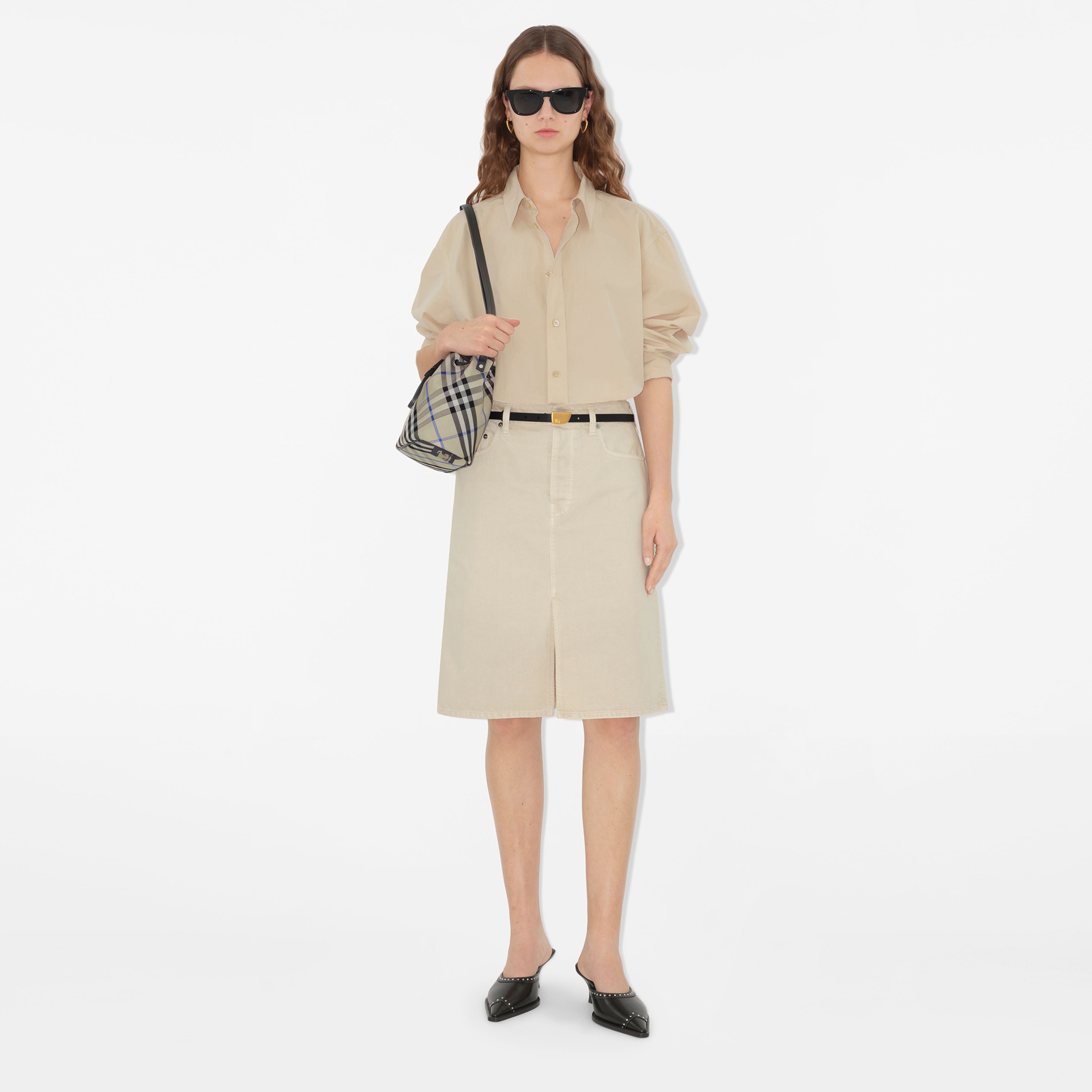 Burberry Drawstring Mini Bucket Kadın Krem Omuz Çantası