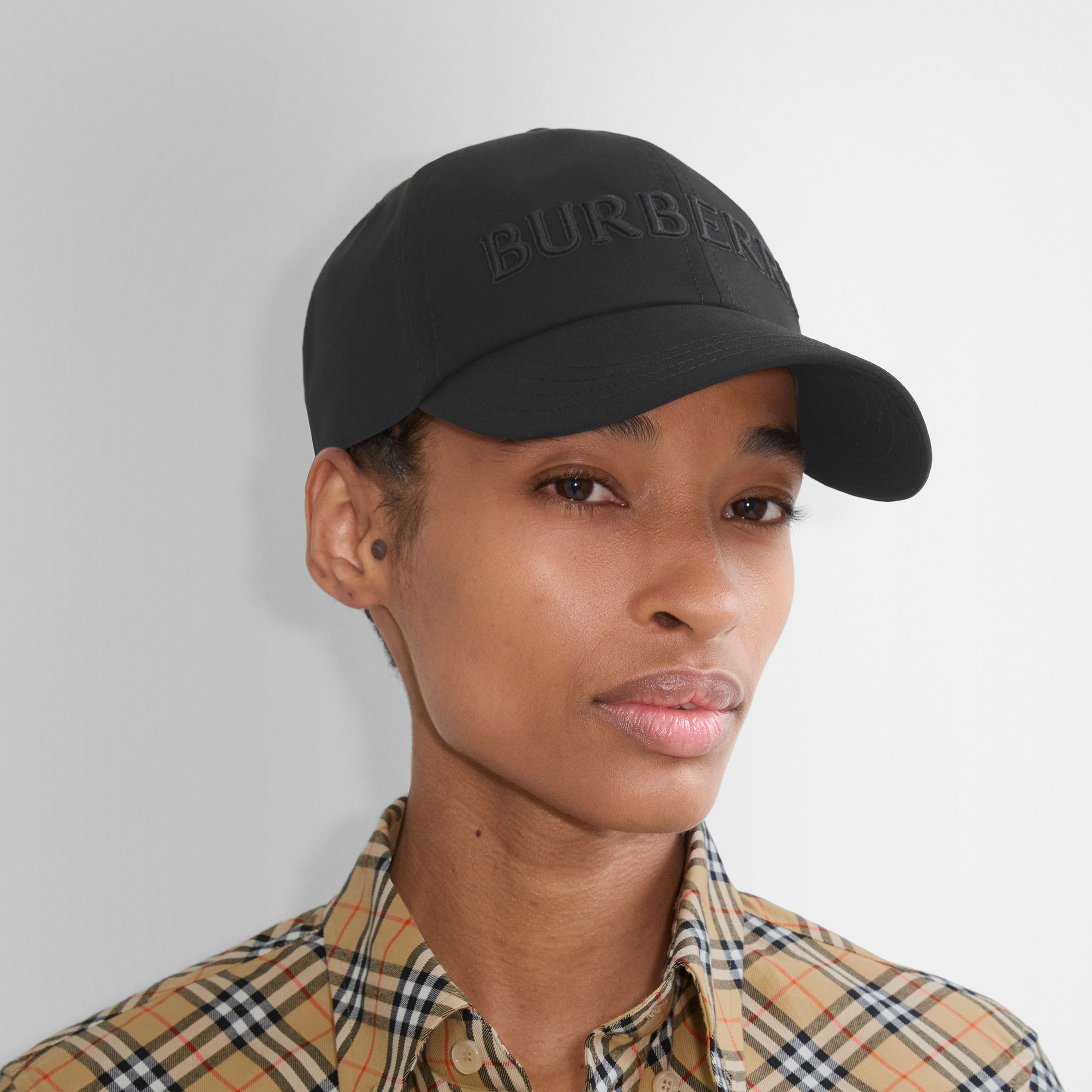 Burberry Bby Logo Gabardine Baseball Erkek Siyah Şapka