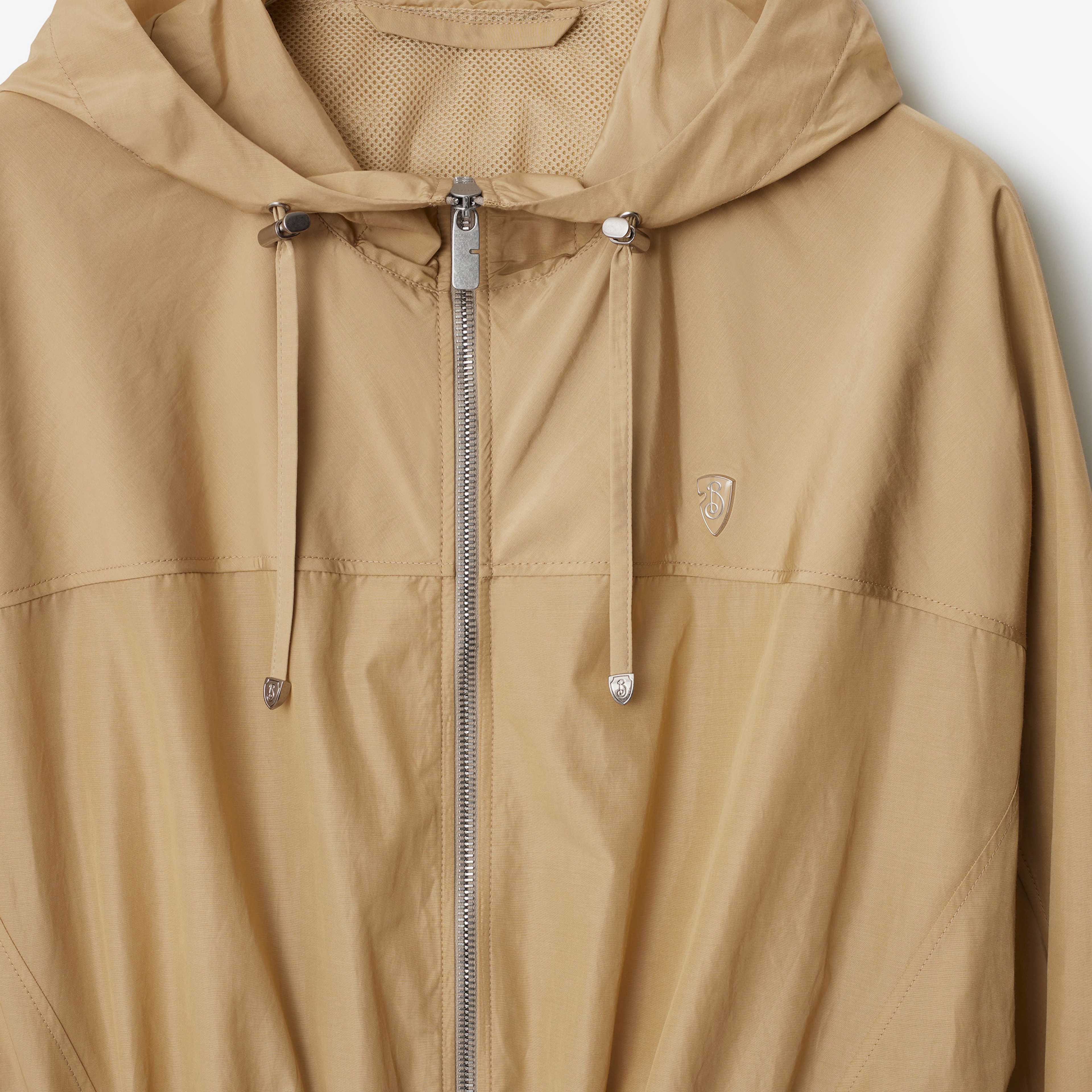 Burberry Cie Nylon Cotton Kadın Bej Mont