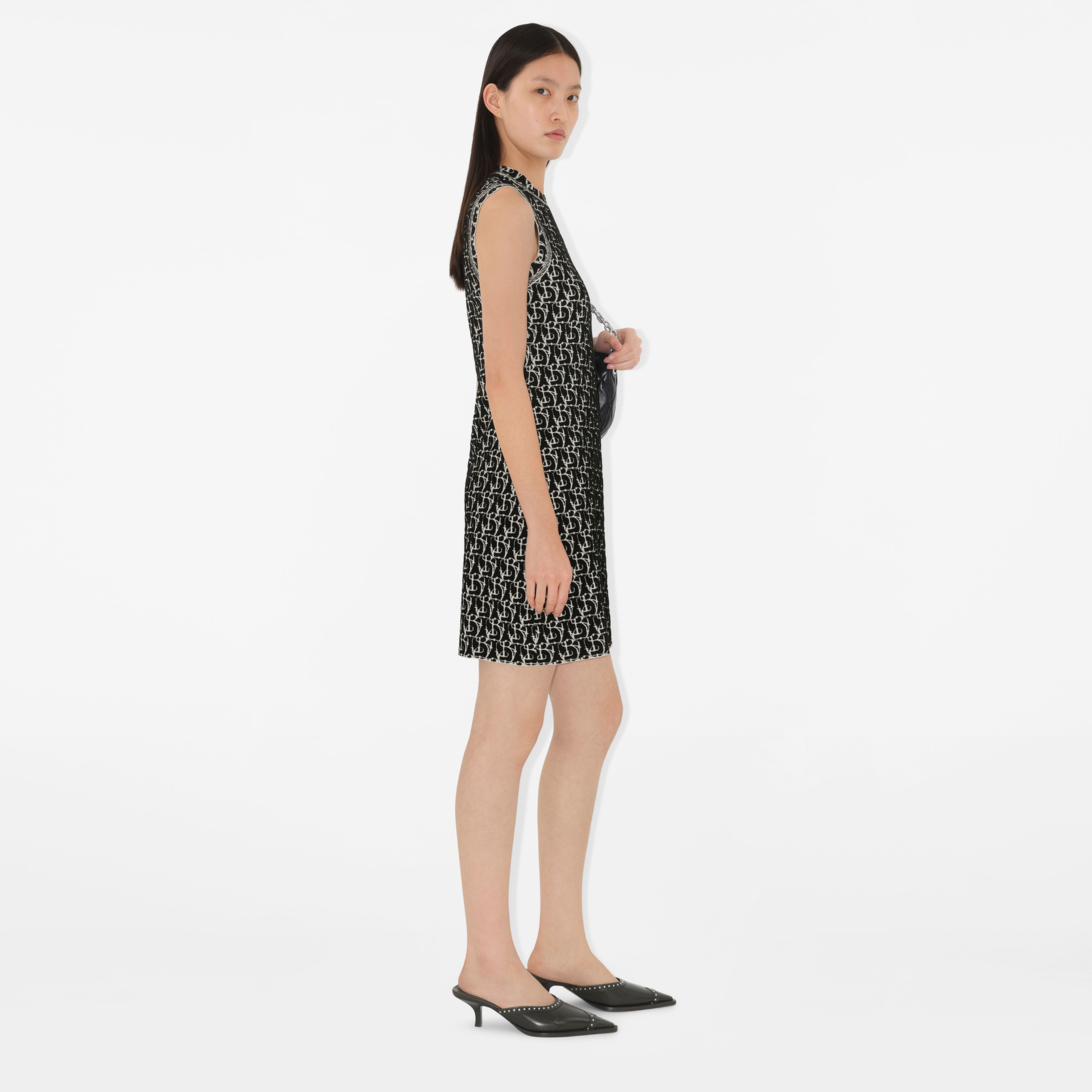 Burberry Pai Charm Woollend Kadın Siyah Elbise