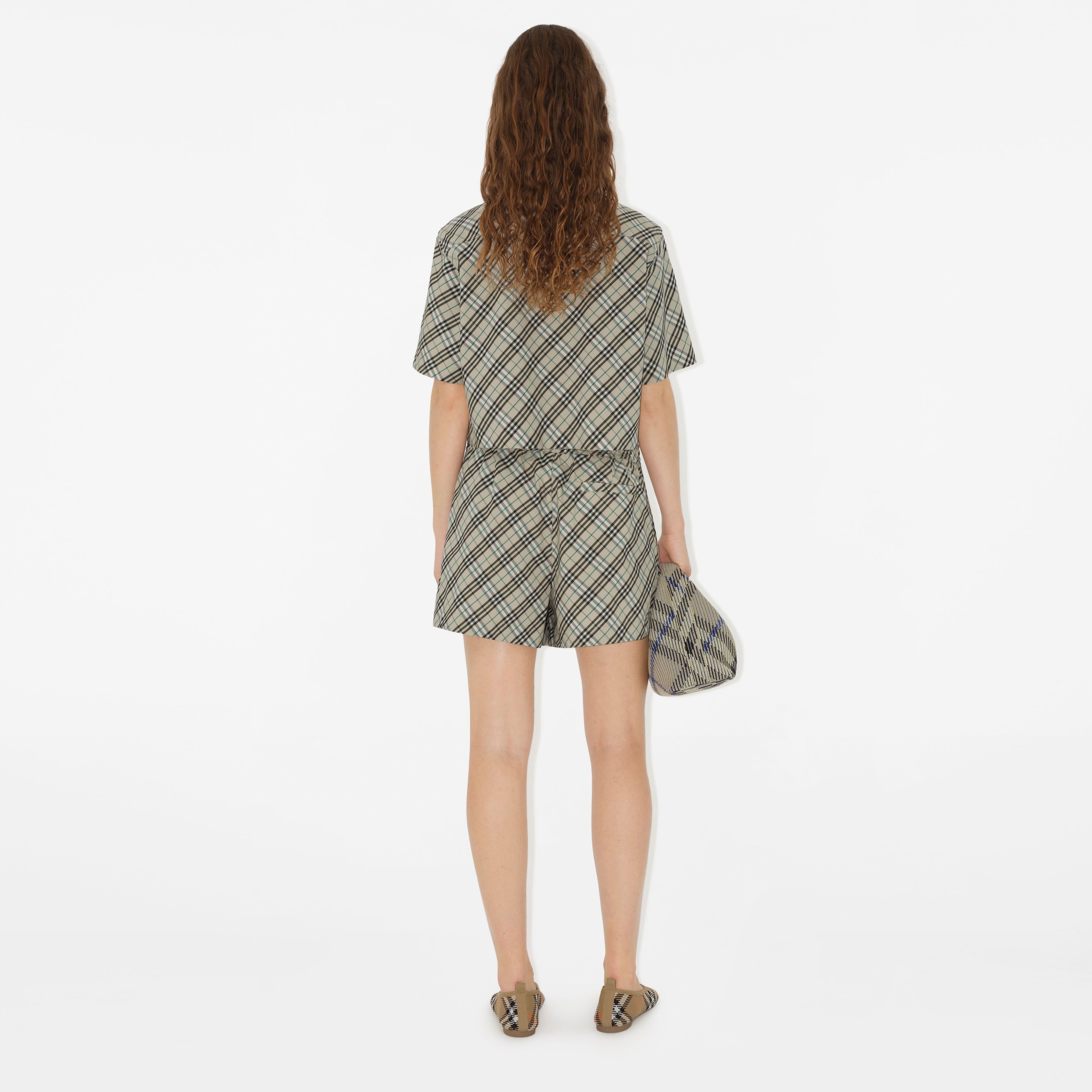 Burberry Tec Cotton Kadın Bej Şort