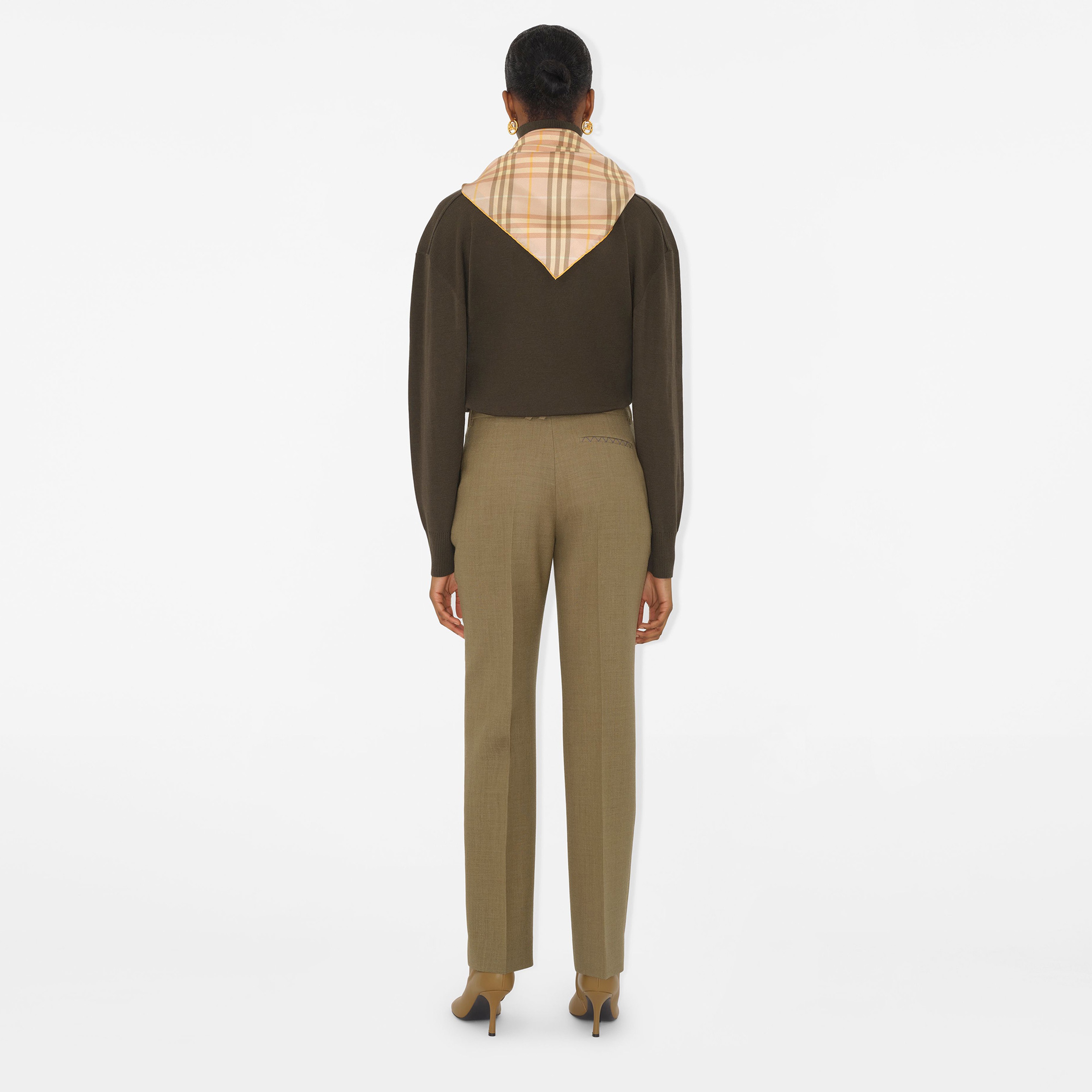 Burberry Square Silk Kadın Krem Şal