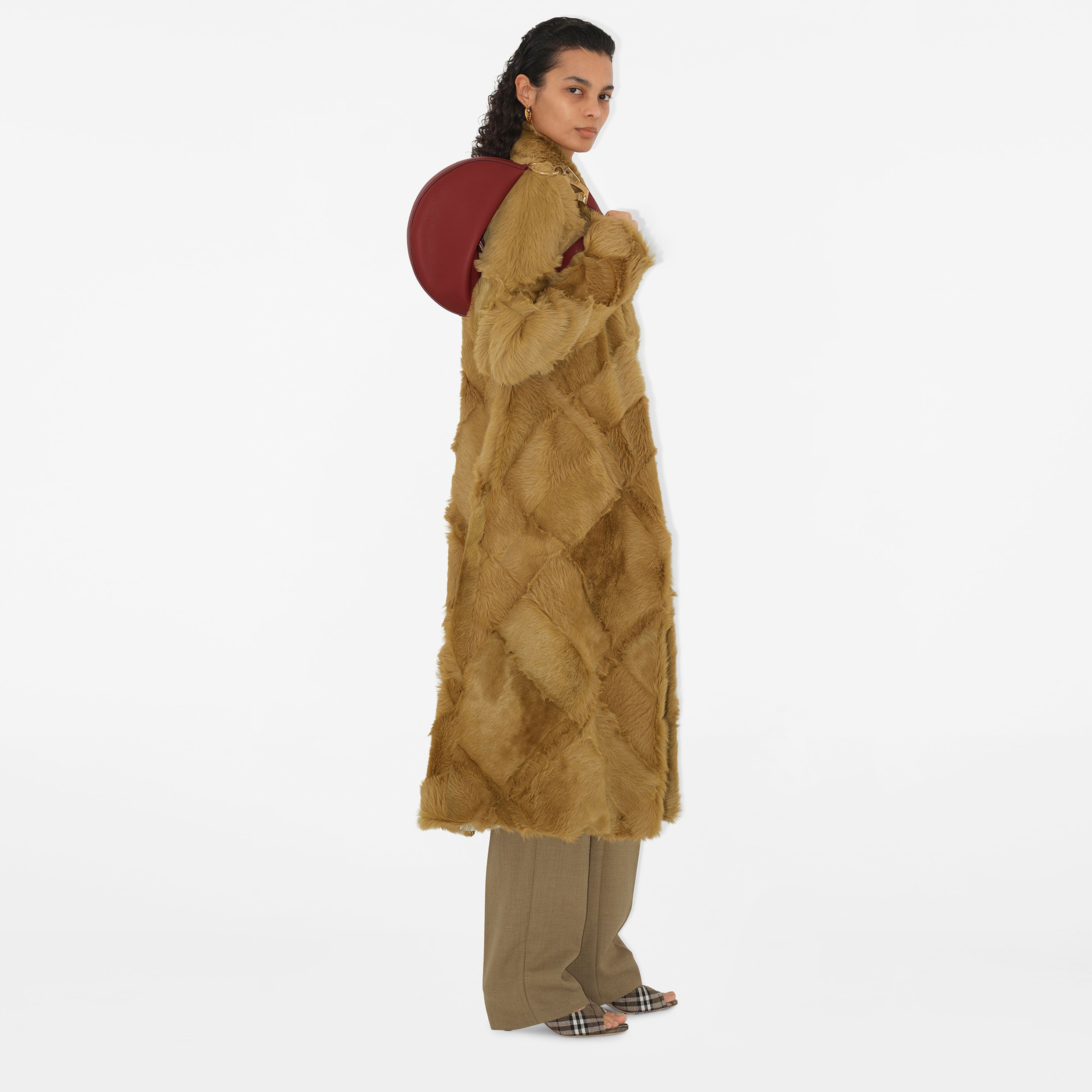 Burberry Knight Arc Kadın Kırmızı El Çantası