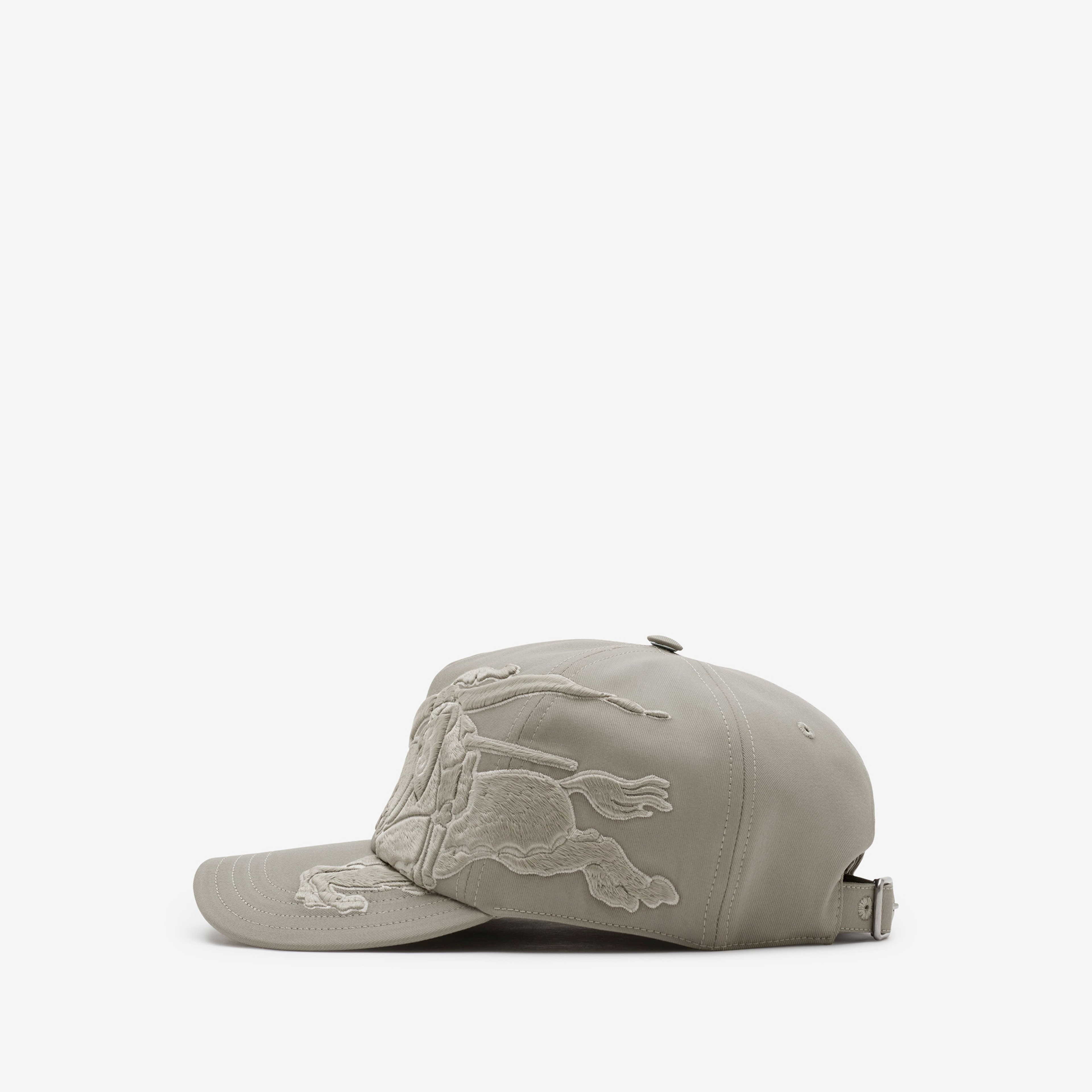 Burberry Jumpy Cotton Baseball Erkek Krem Şapka