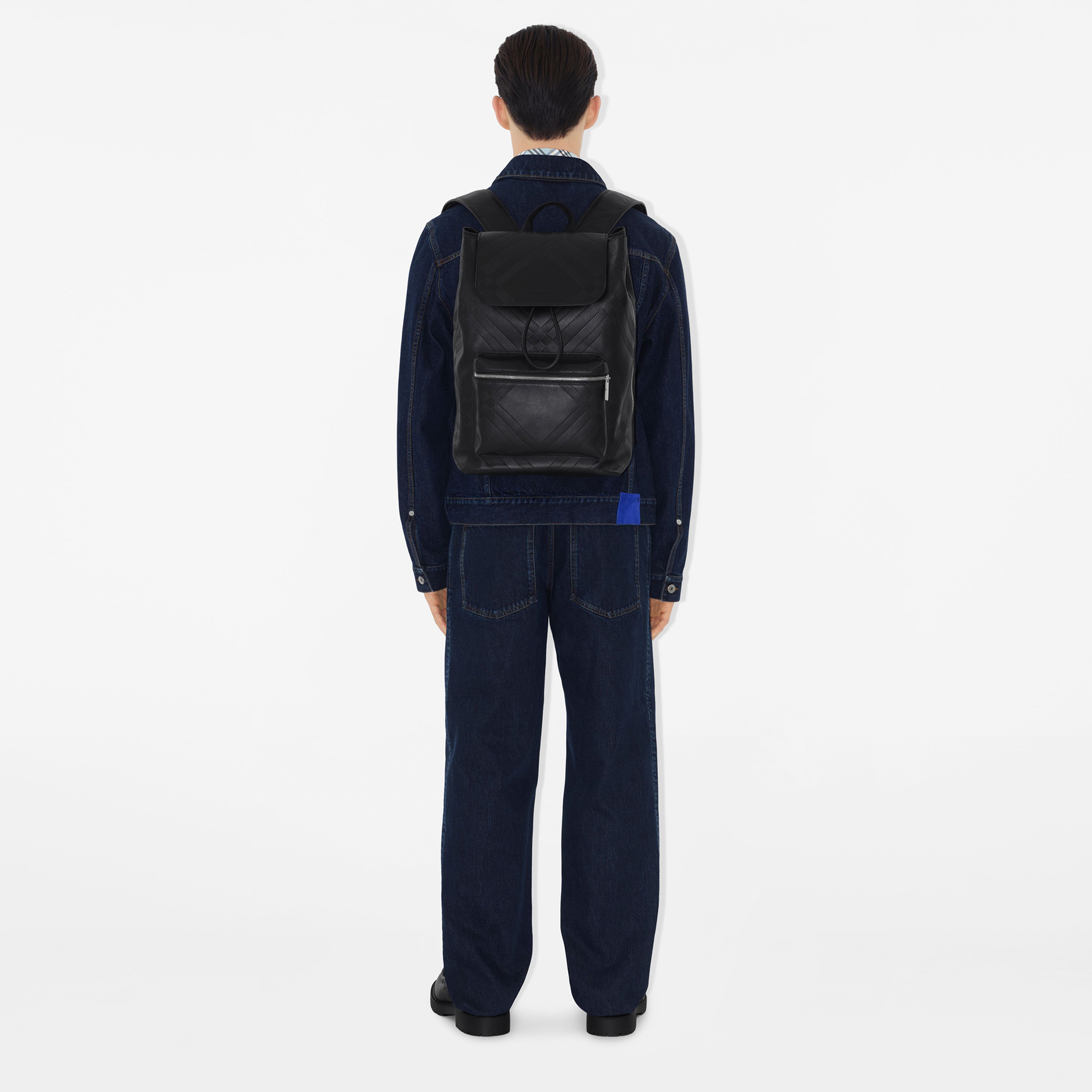 Burberry E5L Embossed Erkek Siyah Sırt Çantası