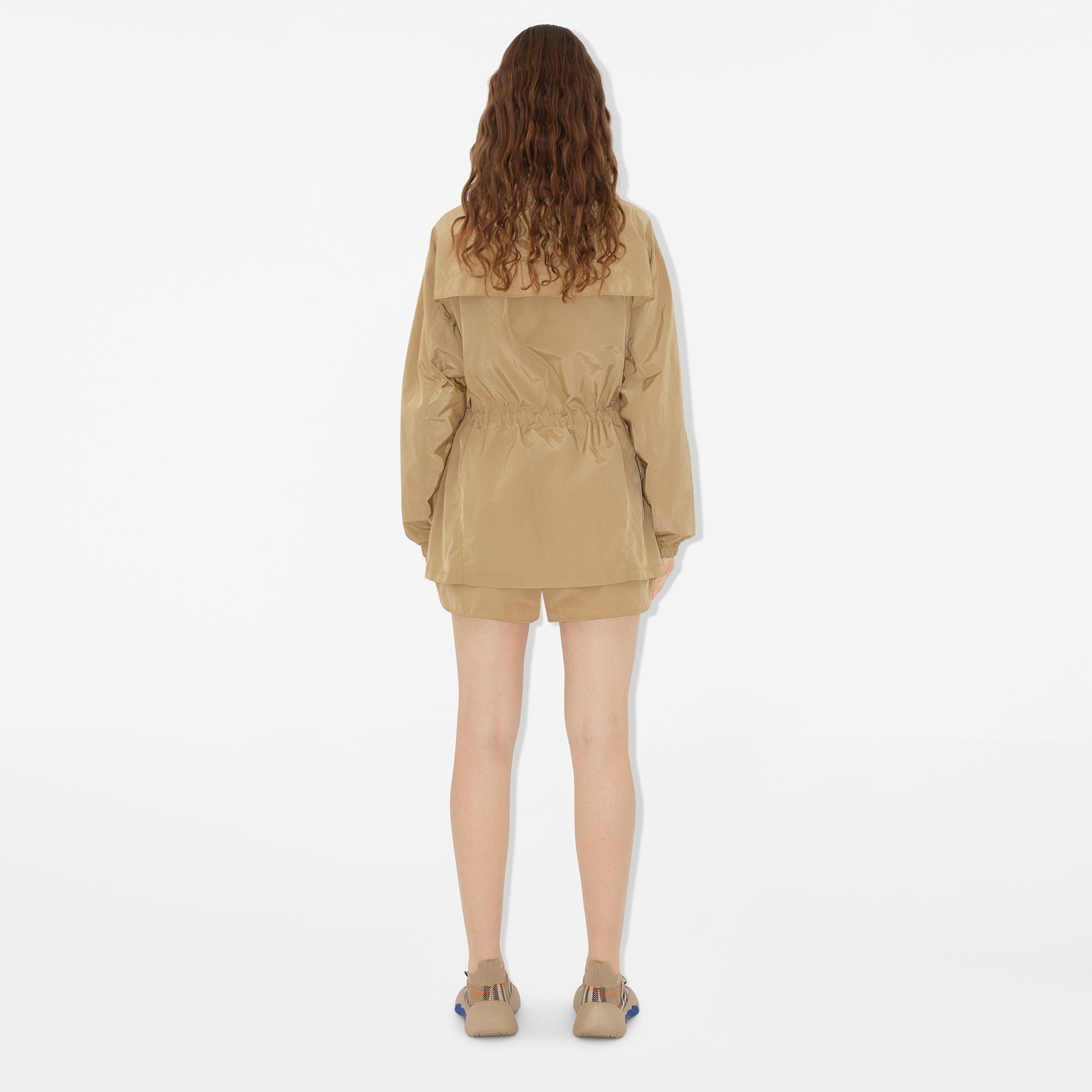 Burberry Cie Short Nylon Cotton Kadın Bej Mont