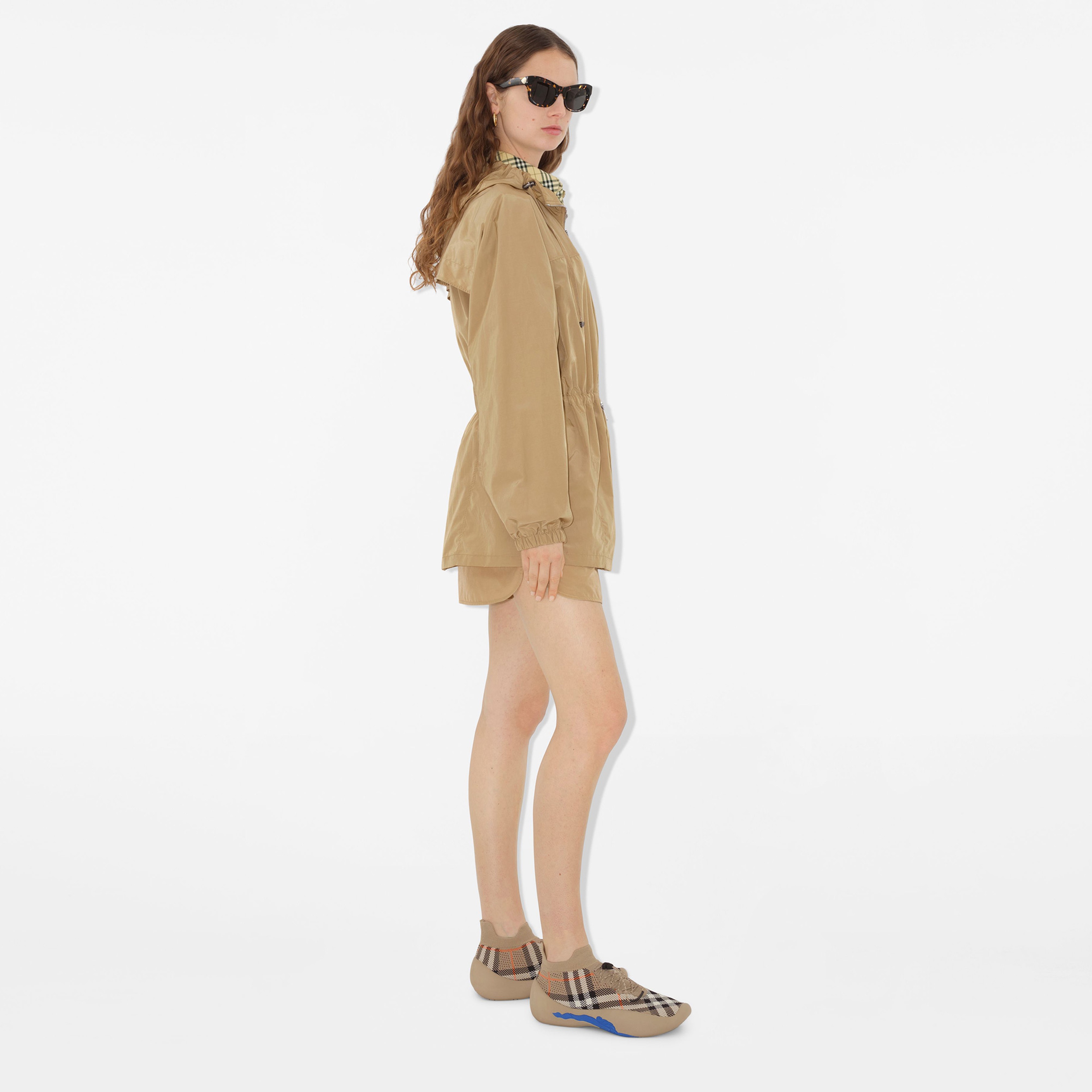 Burberry Cie Short Nylon Cotton Kadın Bej Mont