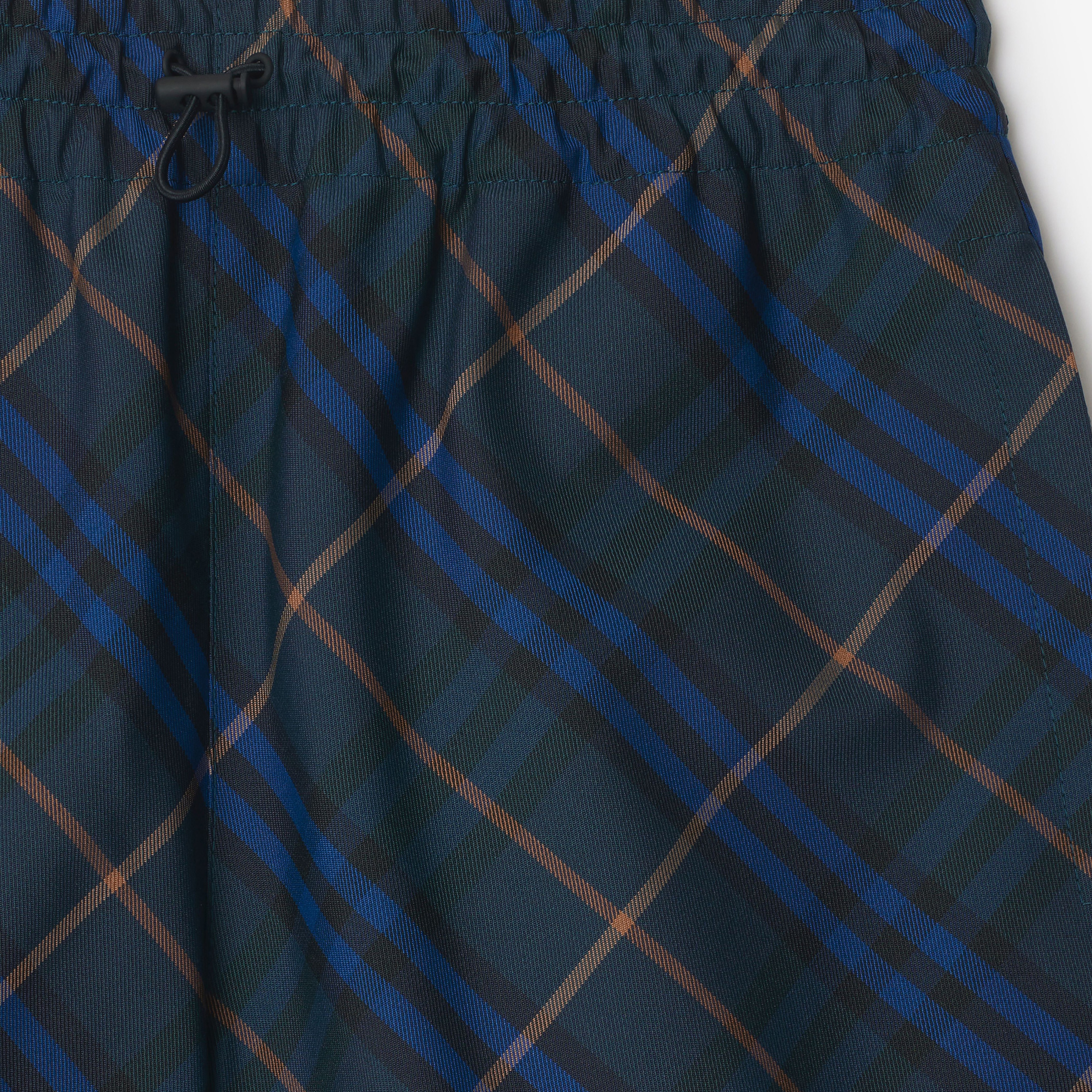 Burberry Tec Kadın Lacivert Şort