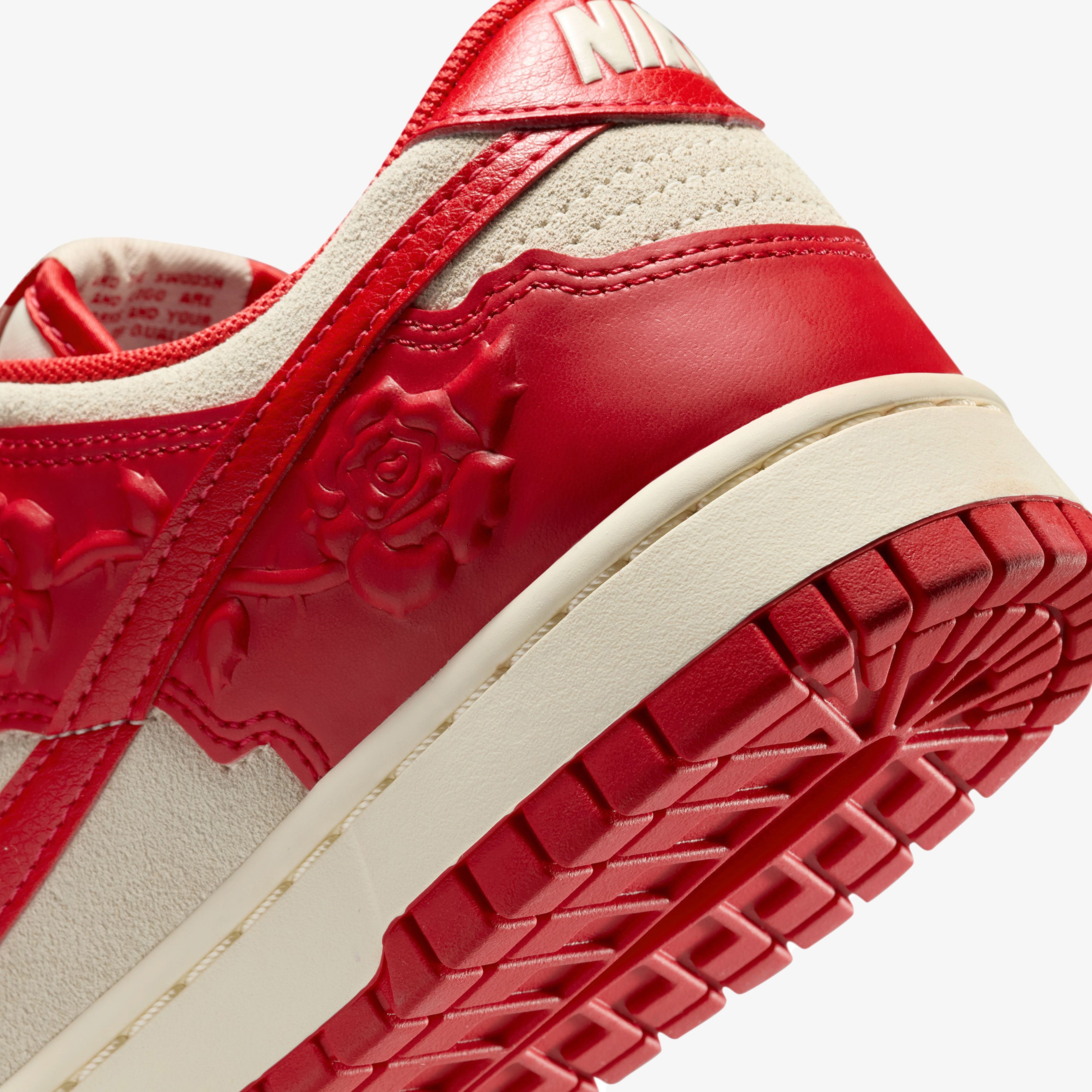 Nike Dunk Low Kadın Beyaz Sneaker