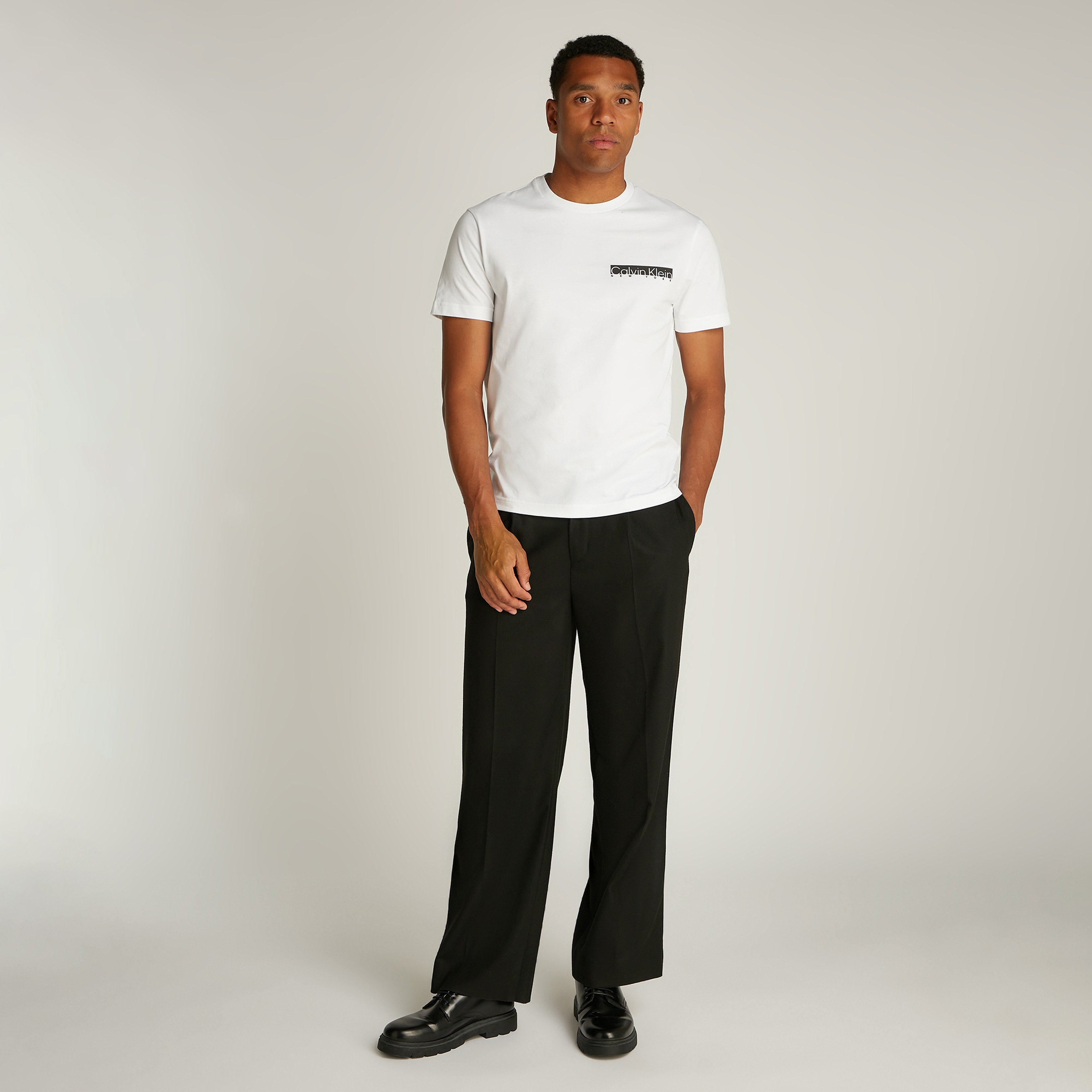 Calvin Klein Ny Chest Box Logo Erkek Beyaz T-Shirt