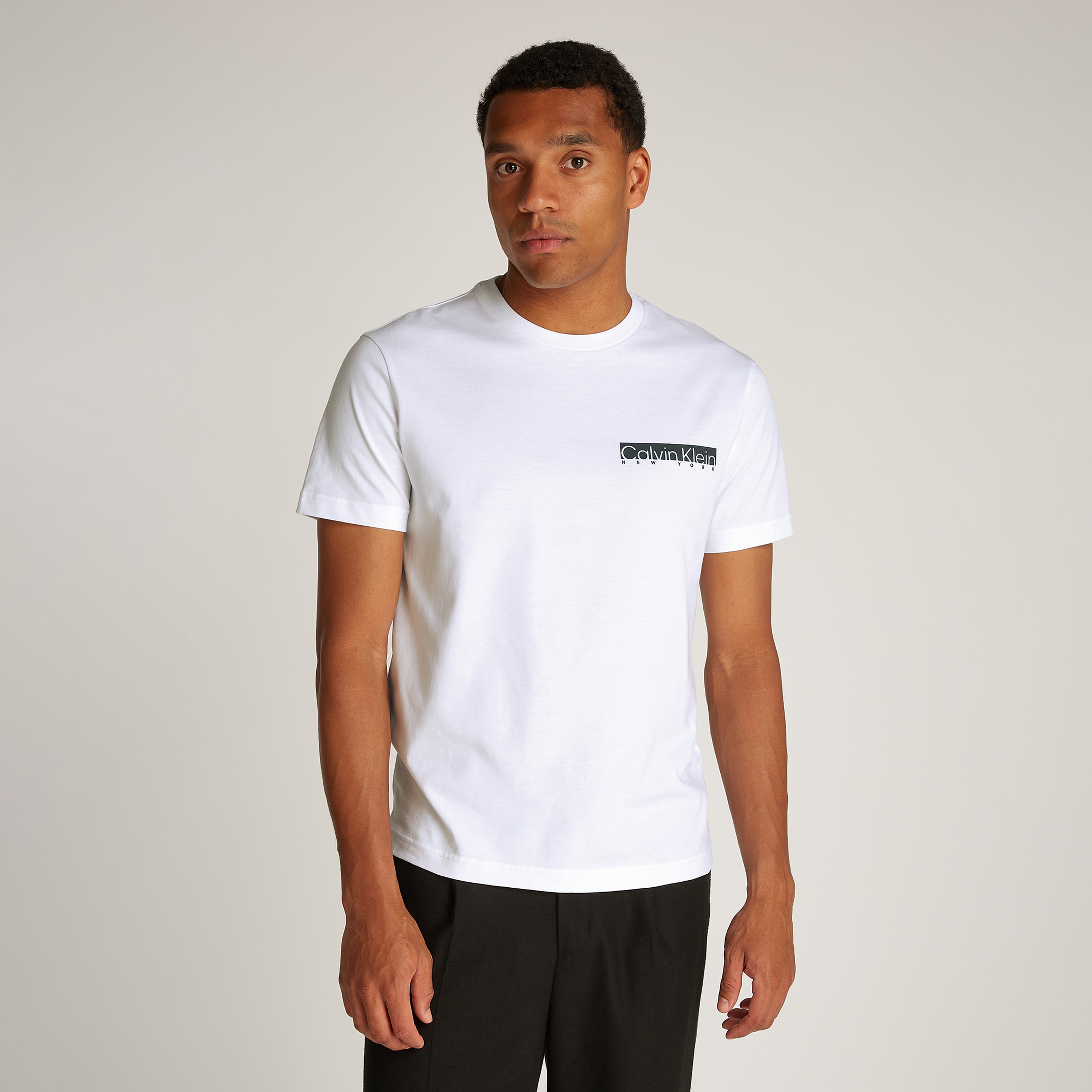 Calvin Klein Ny Chest Box Logo Erkek Beyaz T-Shirt