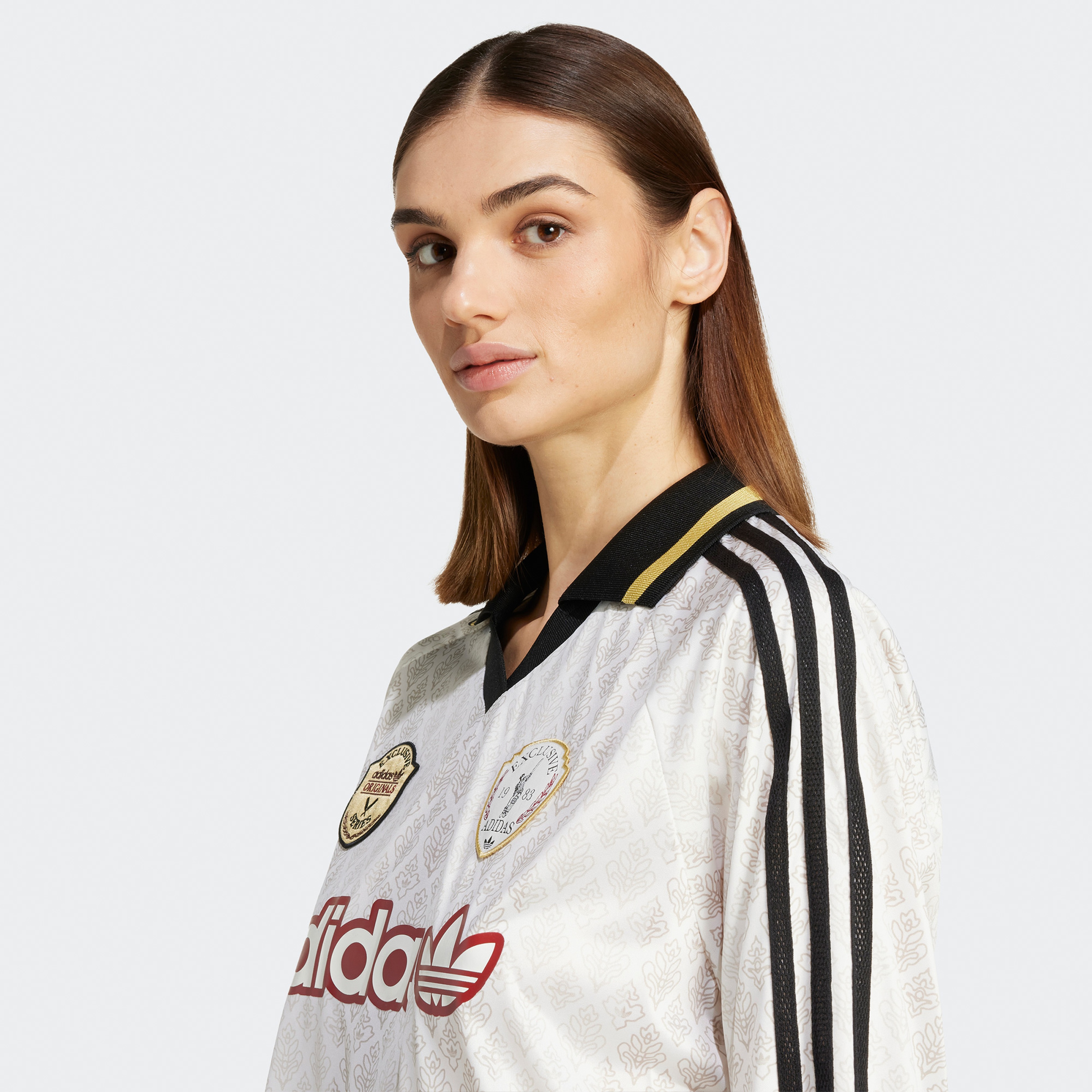 adidas Retro Sport Cricket Inspired Kadın Beyaz Uzun Kollu Forma
