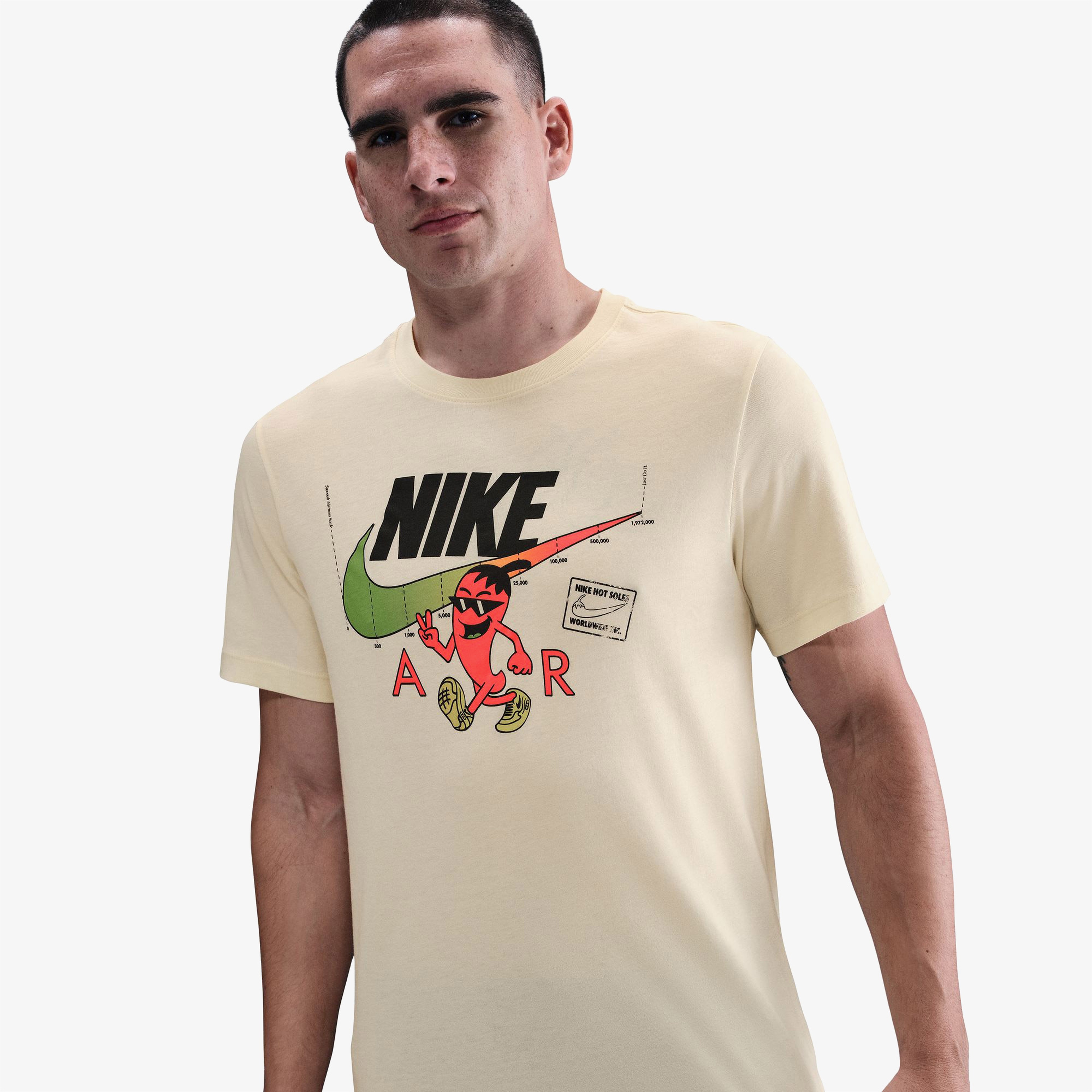 Nike Sportswear Air Gfx Erkek Bej T-Shirt