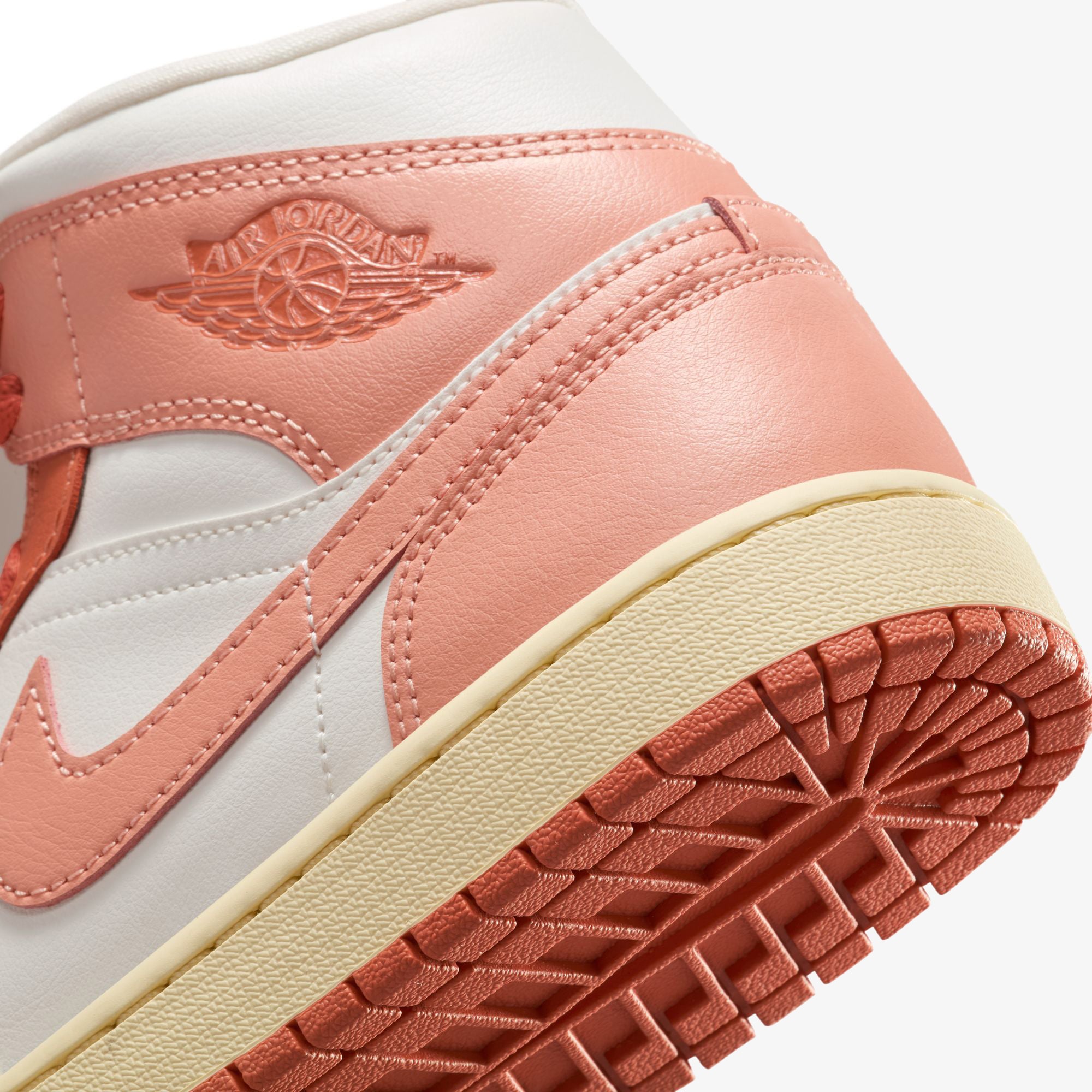 Nike Air Jordan 1 Mid Kadın Pembe Spor Ayakkabı