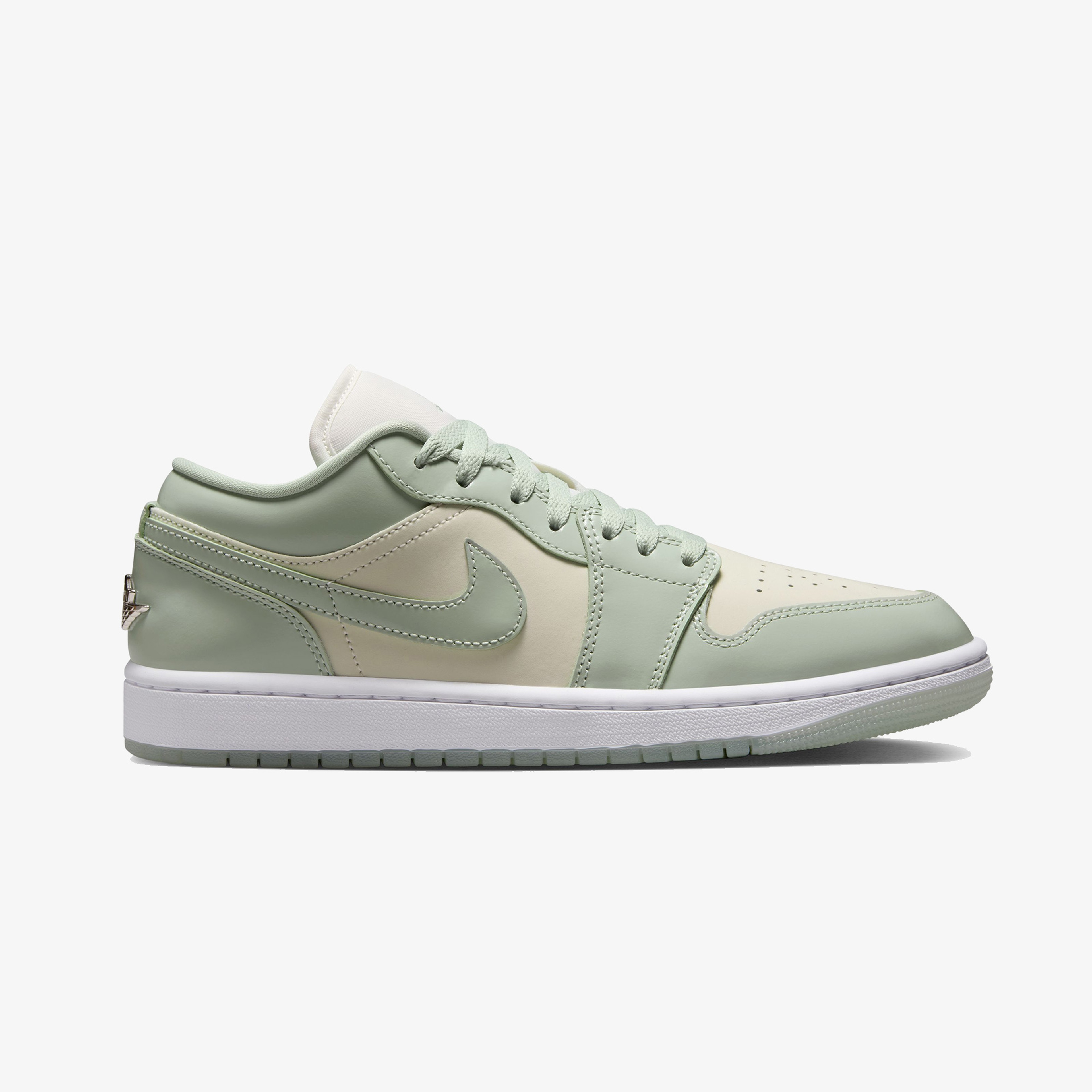 Nike Air Jordan 1 Low SE Kadın Beyaz Sneaker