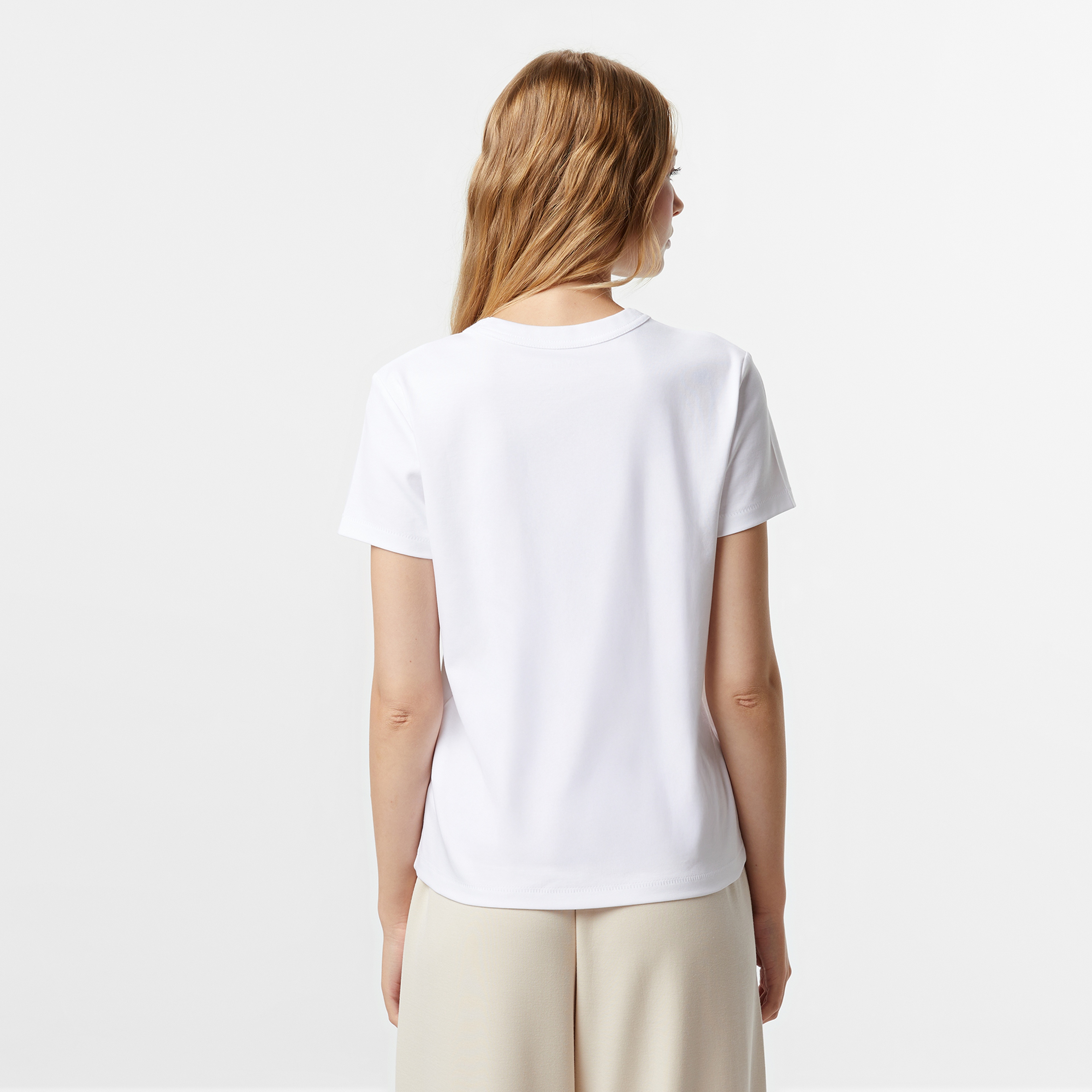 Nautica Kadın Beyaz Classic Fit T-Shirt