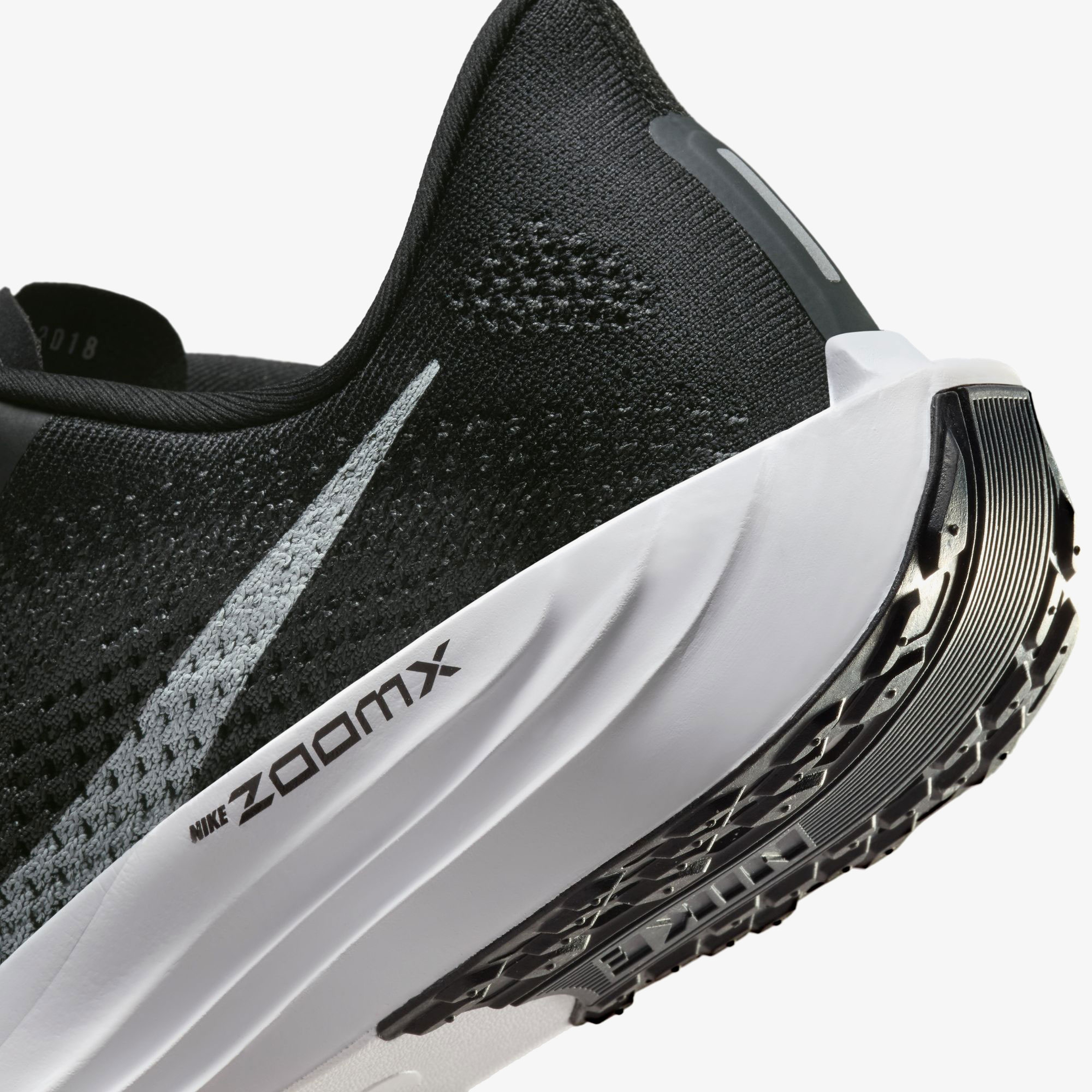 Nike ZoomX Pegasus Turbo Kadın Siyah Koşu Ayakkabısı