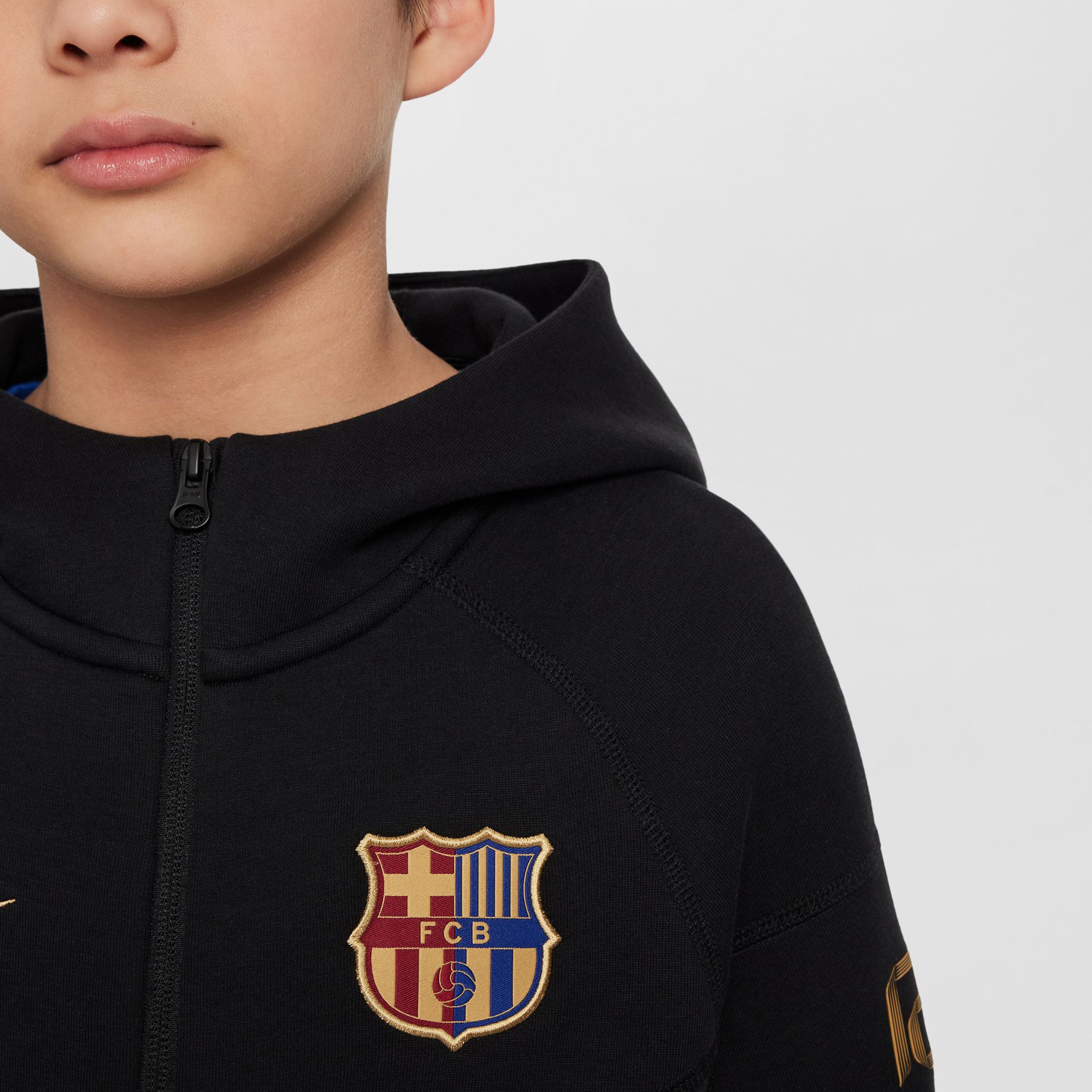 Nike FC Barcelona Tech Fleece Çocuk Siyah Futbol Sweatshirt