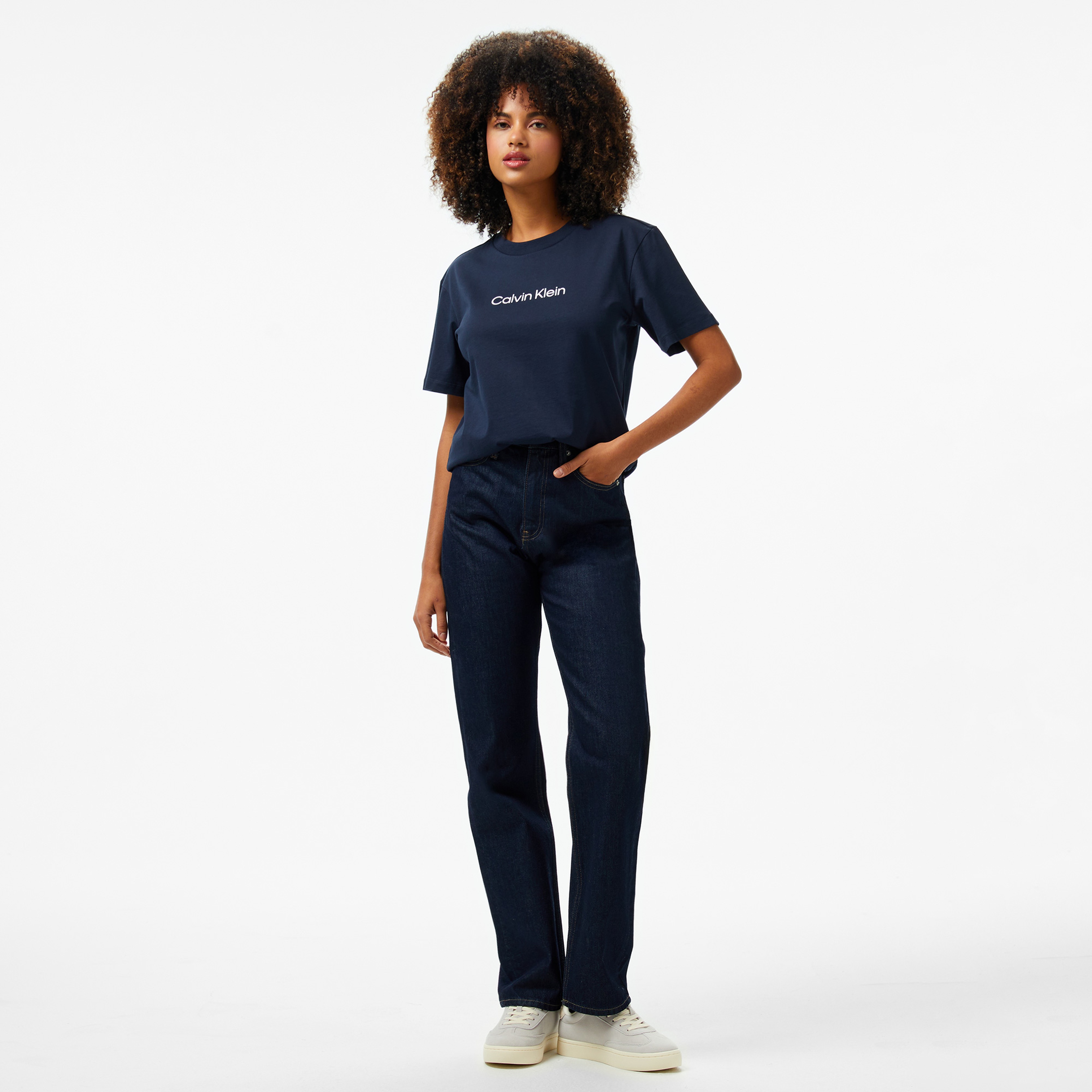 Calvin Klein Hero Logo Regular Kadın Lacivert T-Shirt