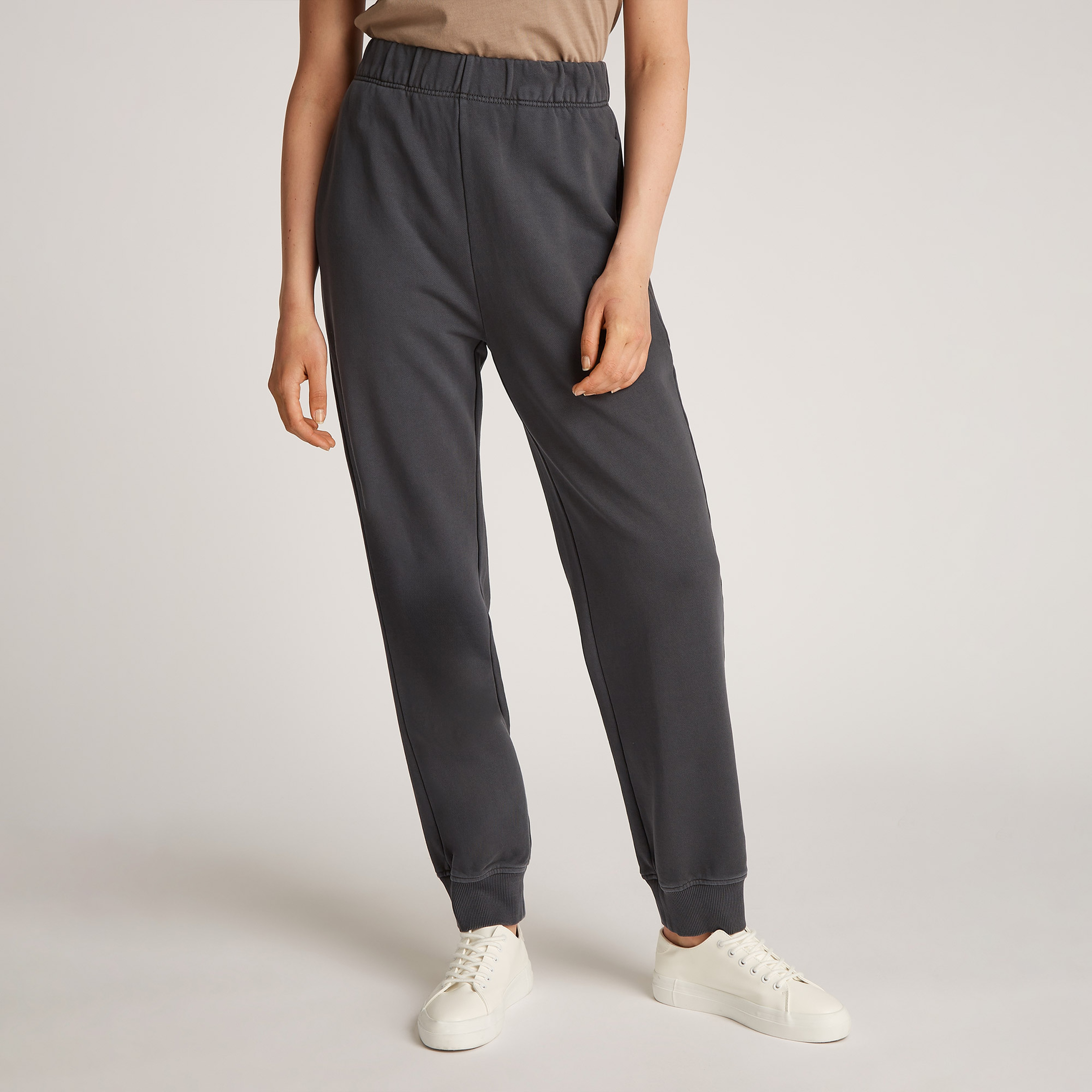 Calvin Klein Washed Puff Print Jog Kadın Gri Eşofman Altı