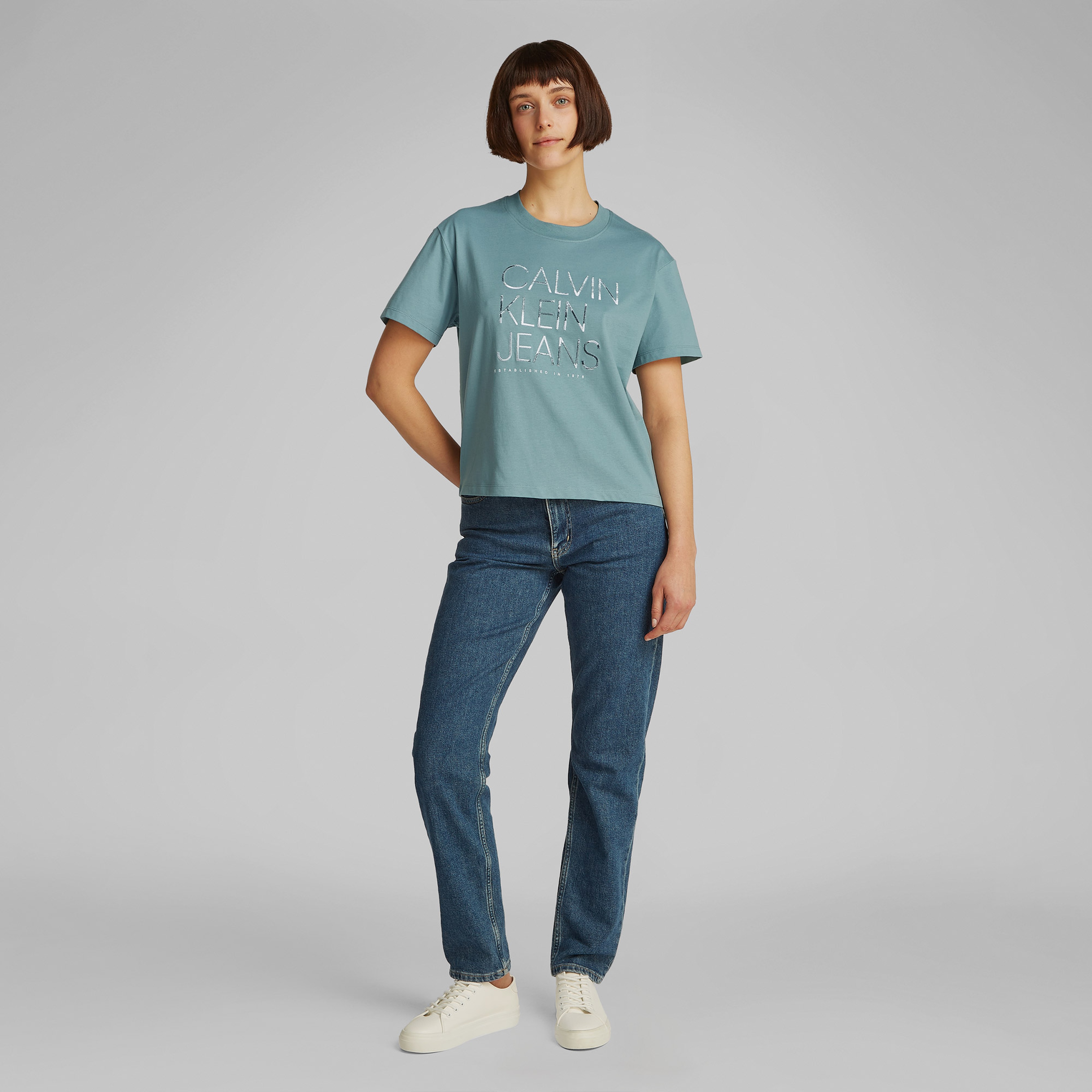 Calvin Klein Embroidered İnstitutional Kadın Gri T-Shirt