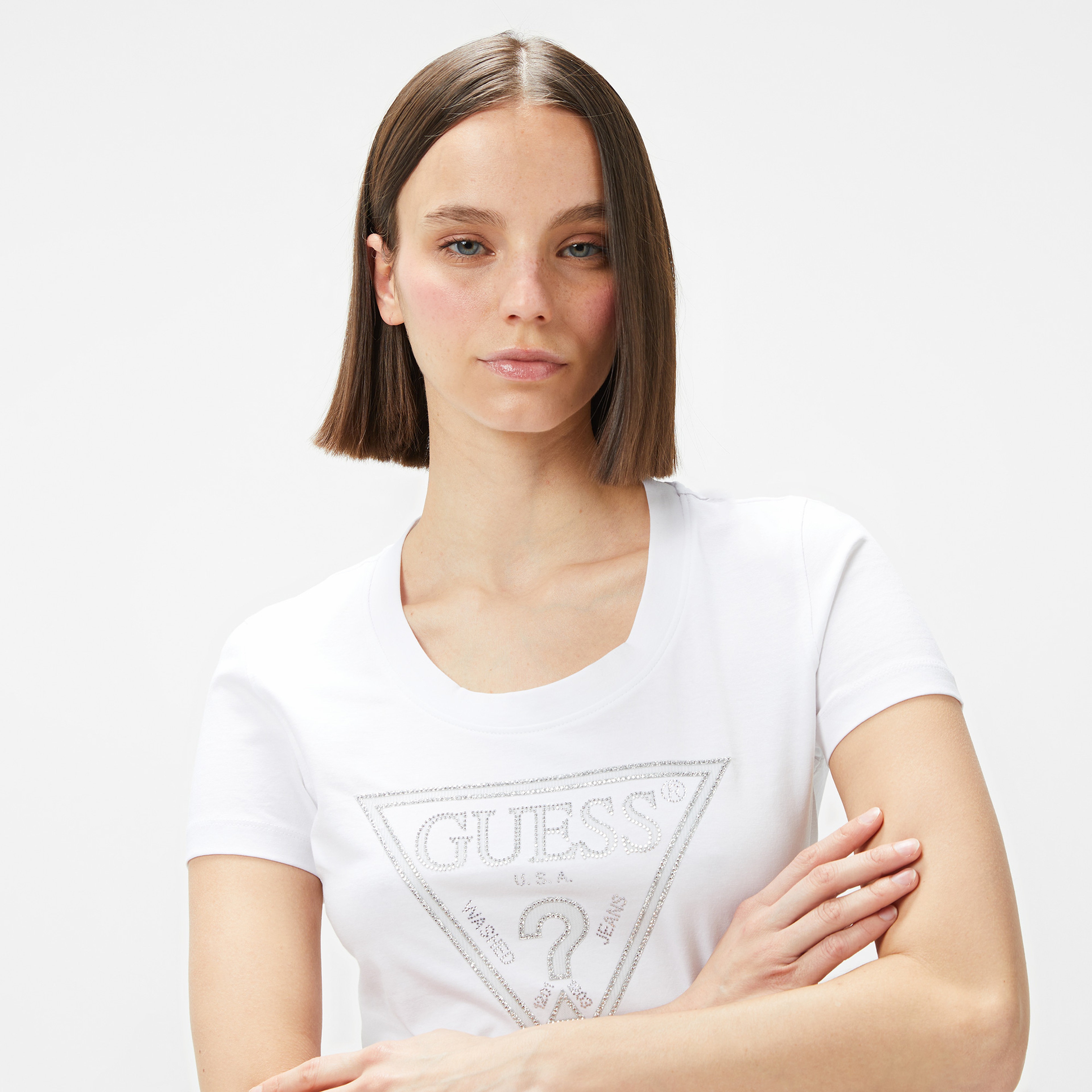 Guess Shiny Triangle Mid Organic Stretch 180 Kadın Beyaz T-Shirt