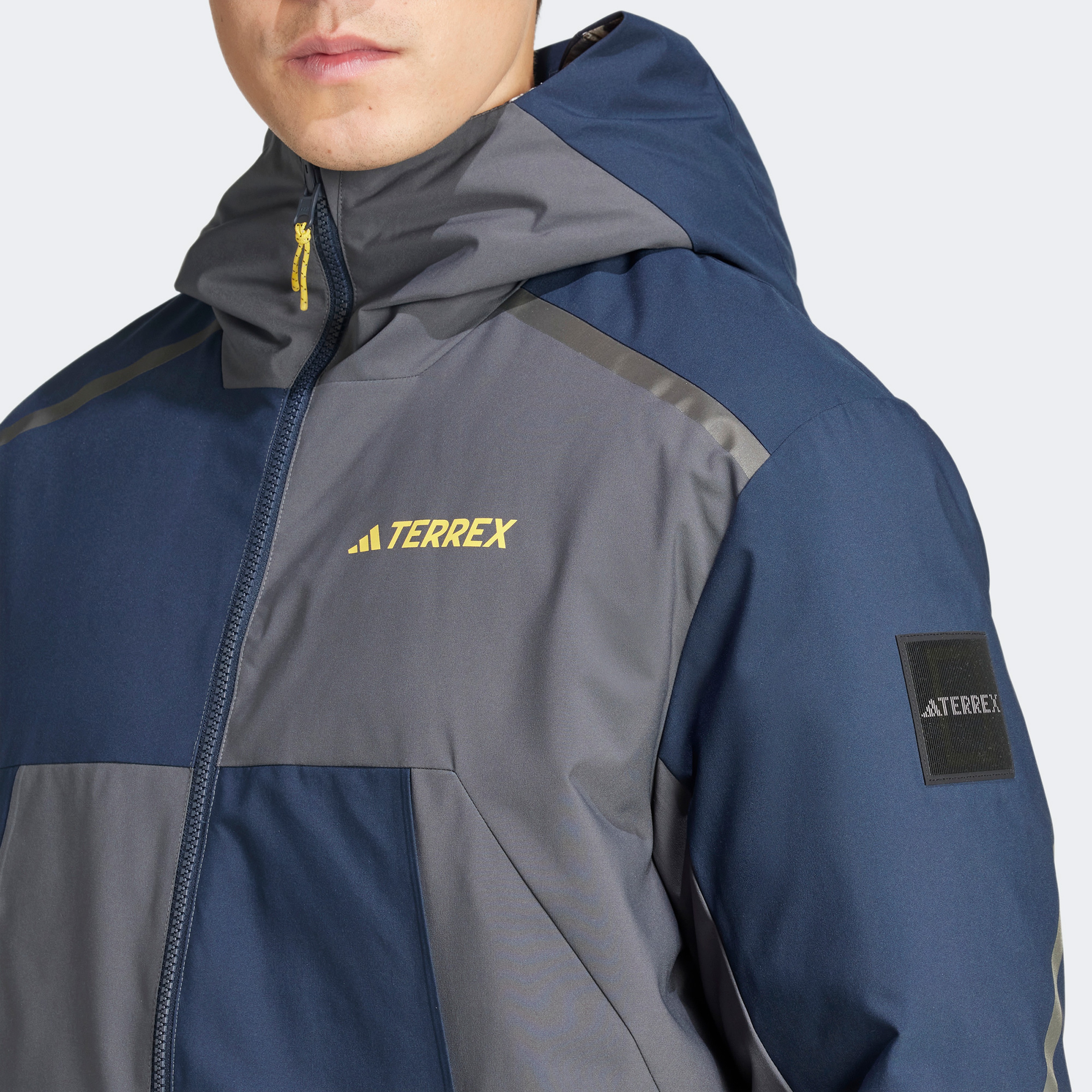 adidas National Geographic Insulated Çift Taraflı Erkek Gri Mont