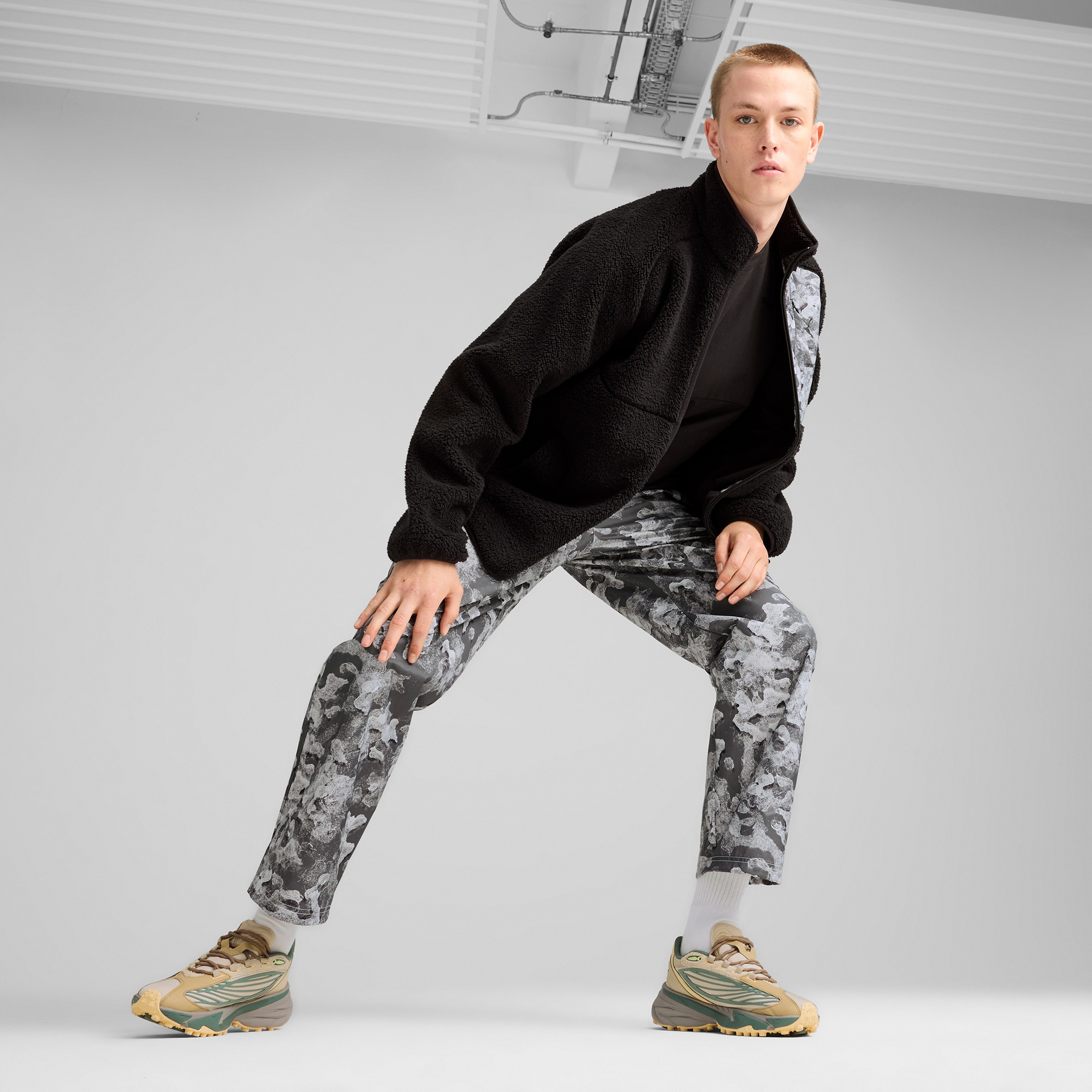 Puma Erkek Siyah Ceket