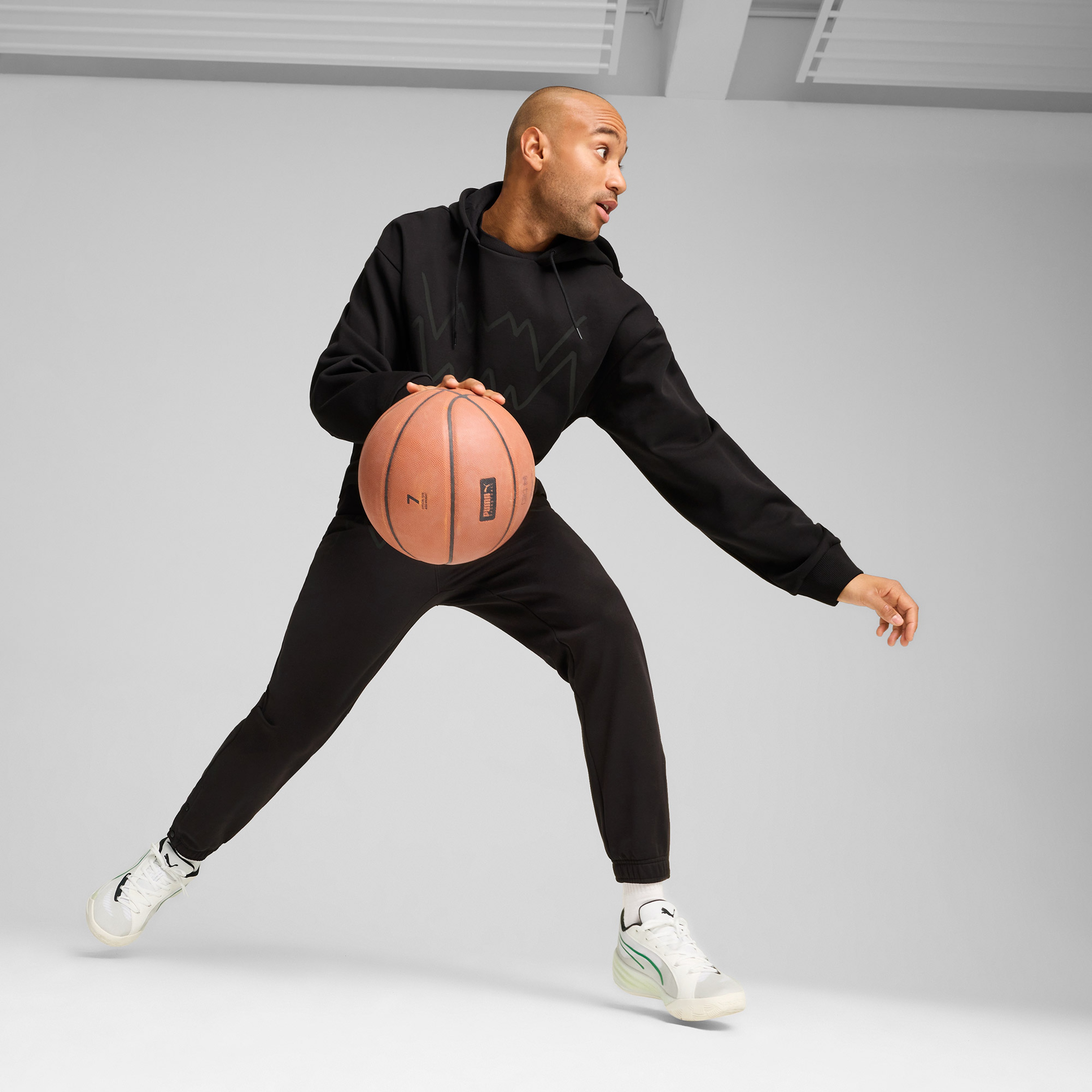 Puma Erkek Siyah Sweatshirt