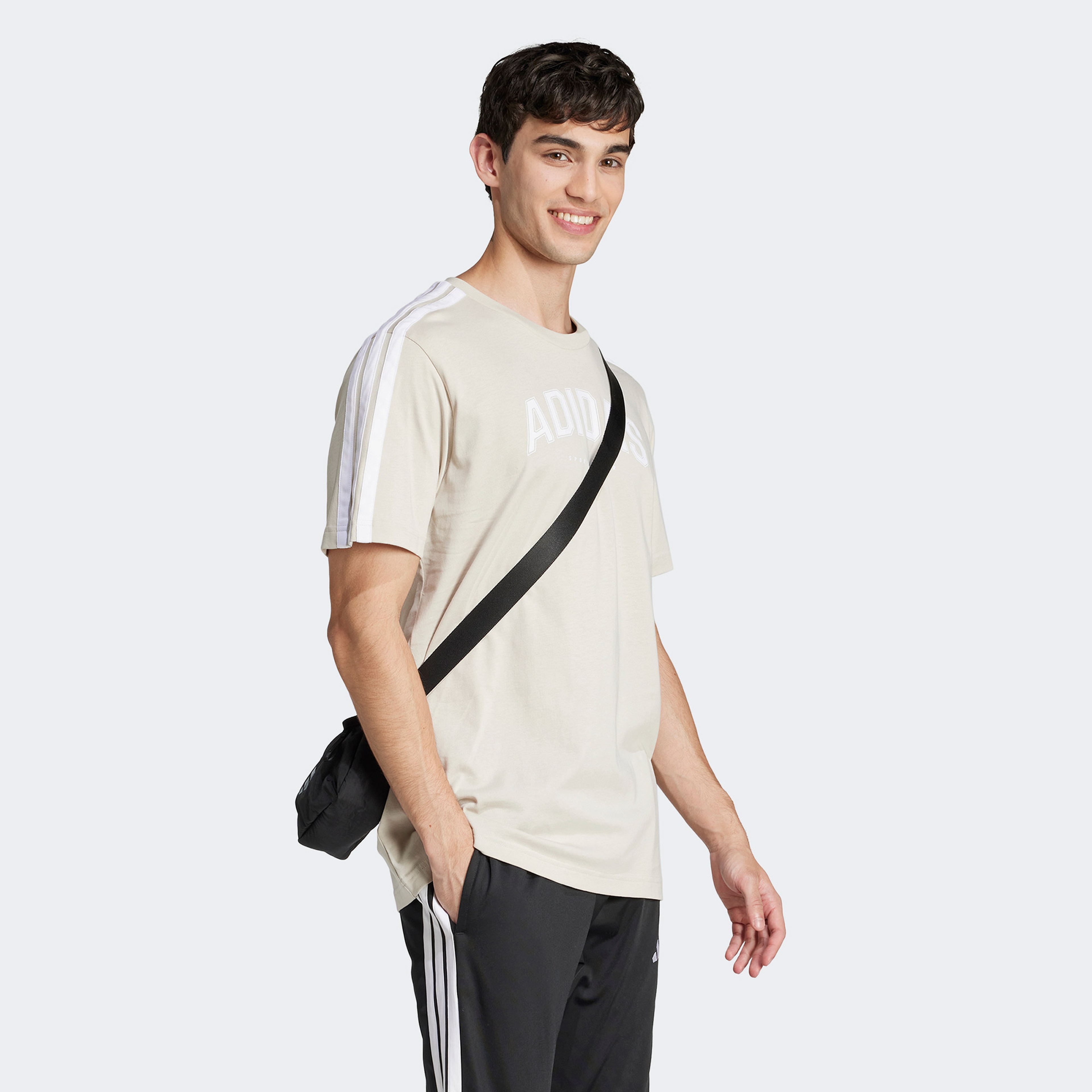 adidas Codes Collegiate Linear Graphic Erkek Gri T-Shirt