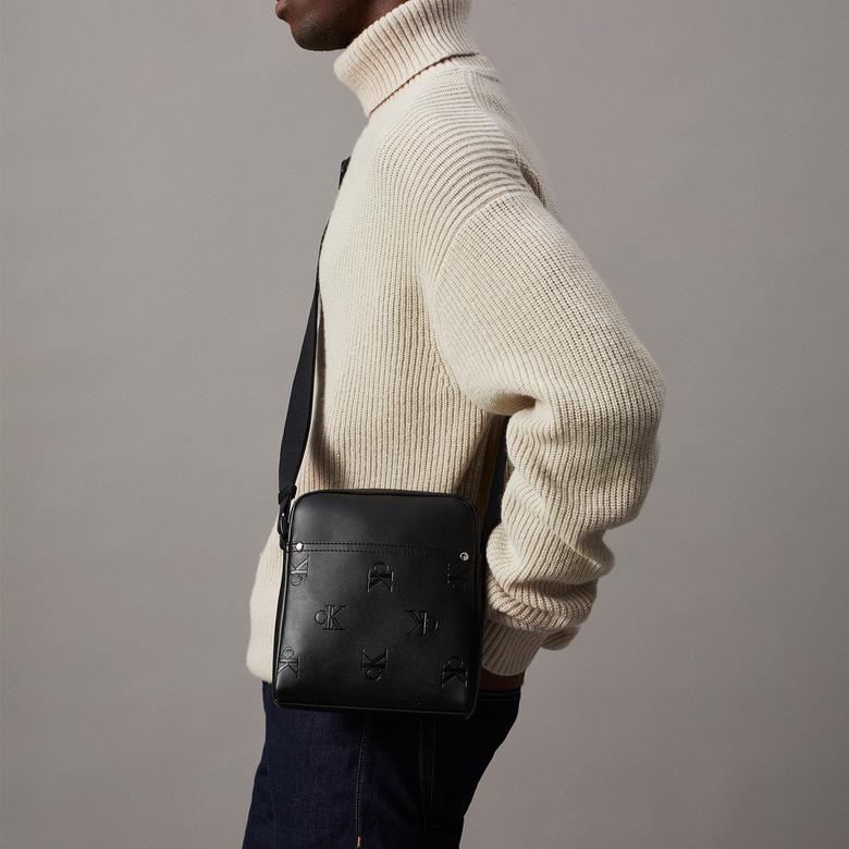 Calvin Klein Jeans Aop Reporter18 Erkek Siyah Çapraz Çanta