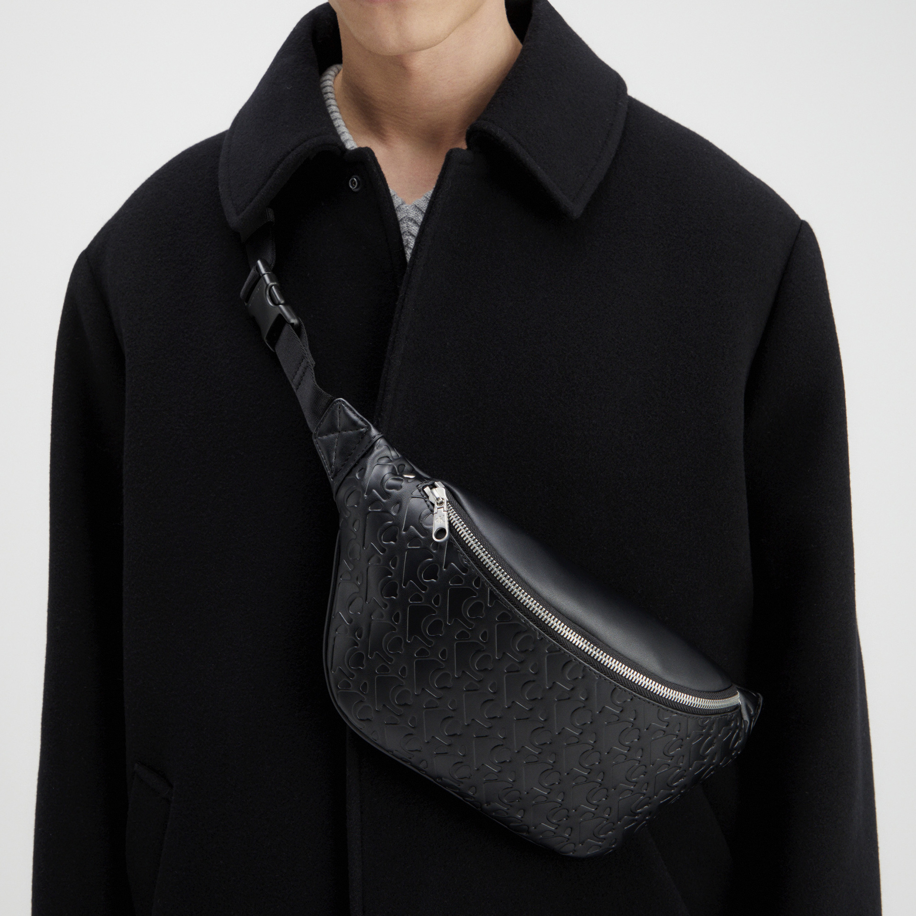 Calvin Klein  Erkek Siyah Bel Çantası