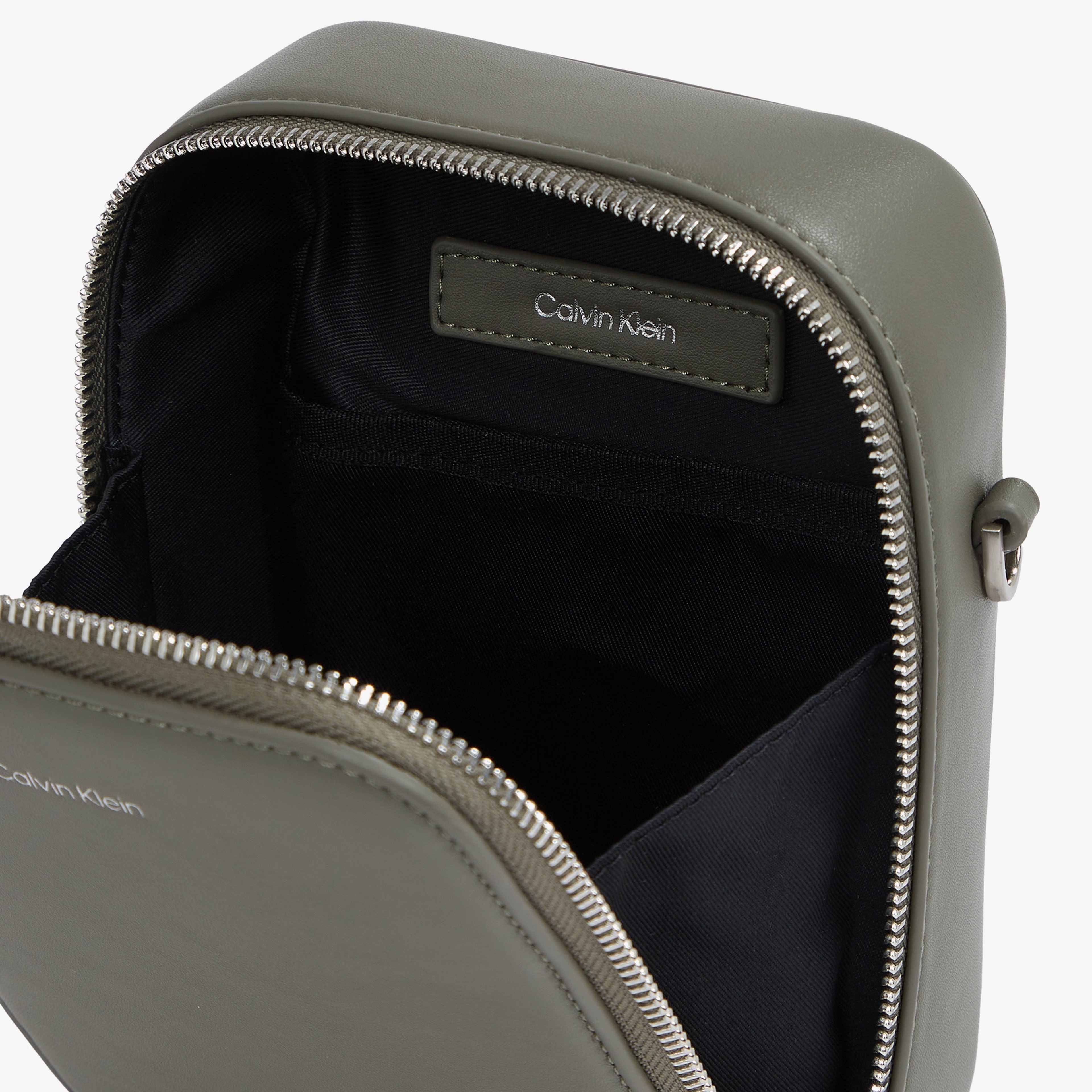 Calvin Klein Sleek Reporter Xs Erkek Haki El Çantası