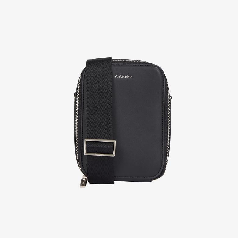 Calvin Klein Sleek Reporter Xs Erkek Siyah El Çantası