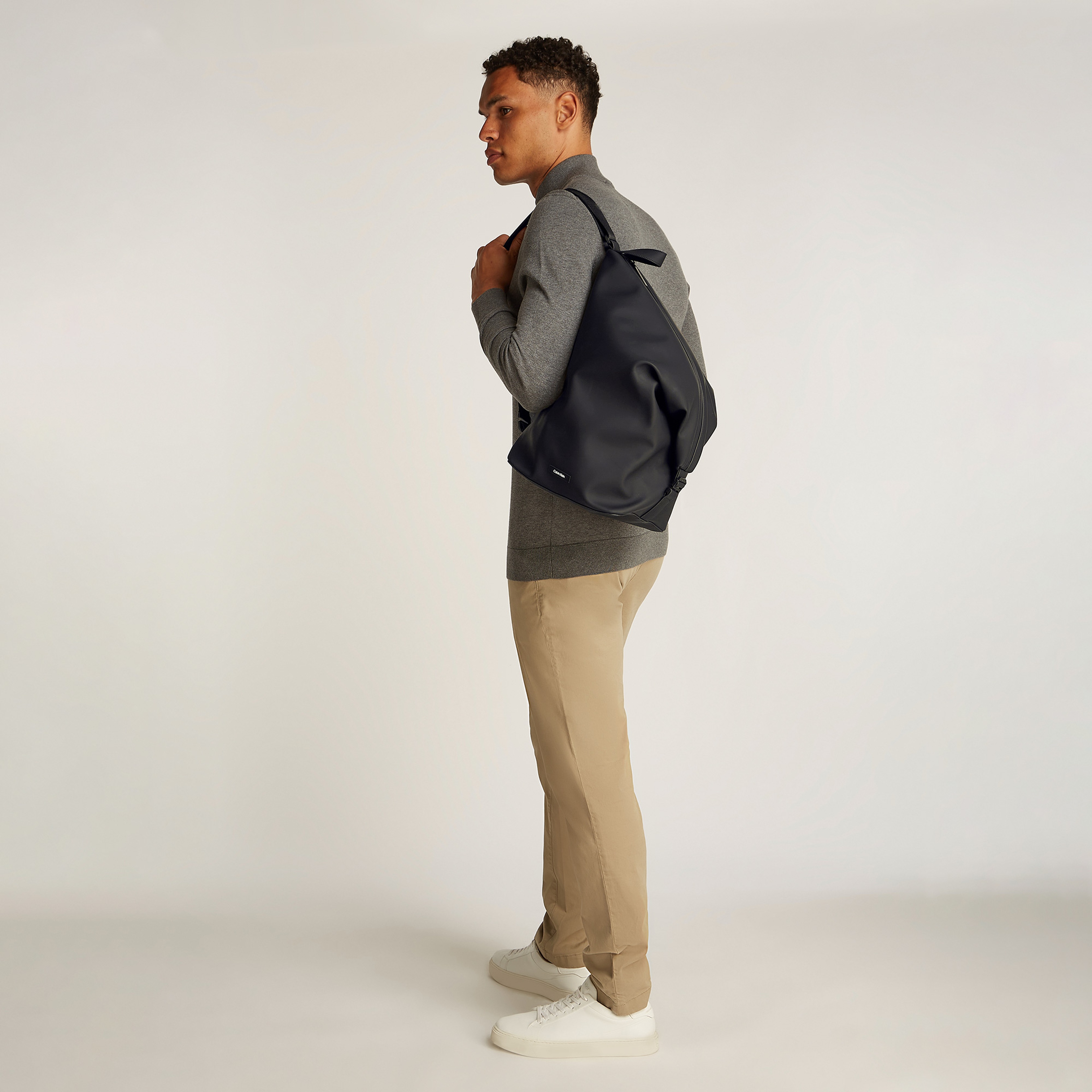 Calvin Klein Essential Conv Sling Xl Rub Erkek Siyah El Çantası