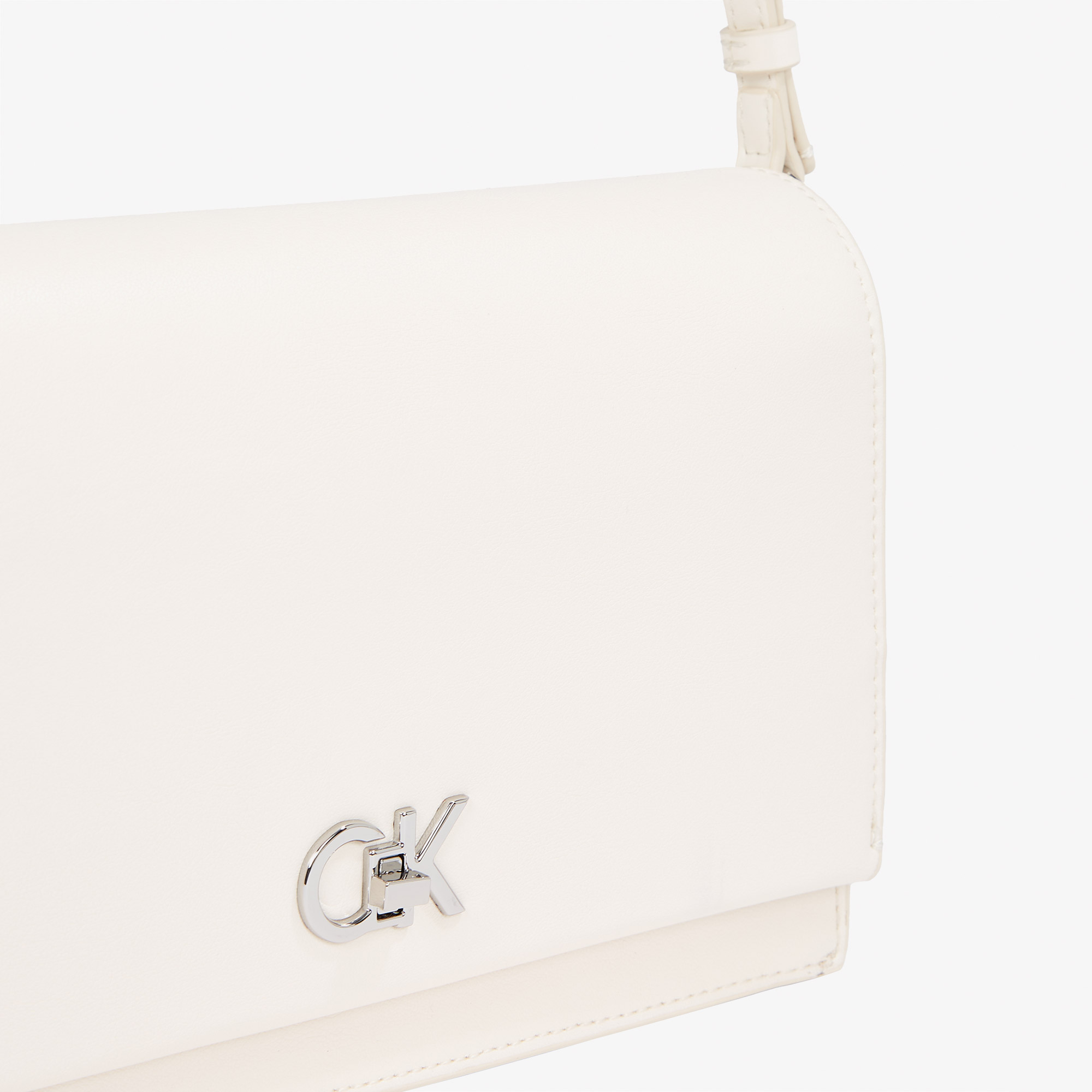 Calvin Klein Kadın Beyaz Çanta