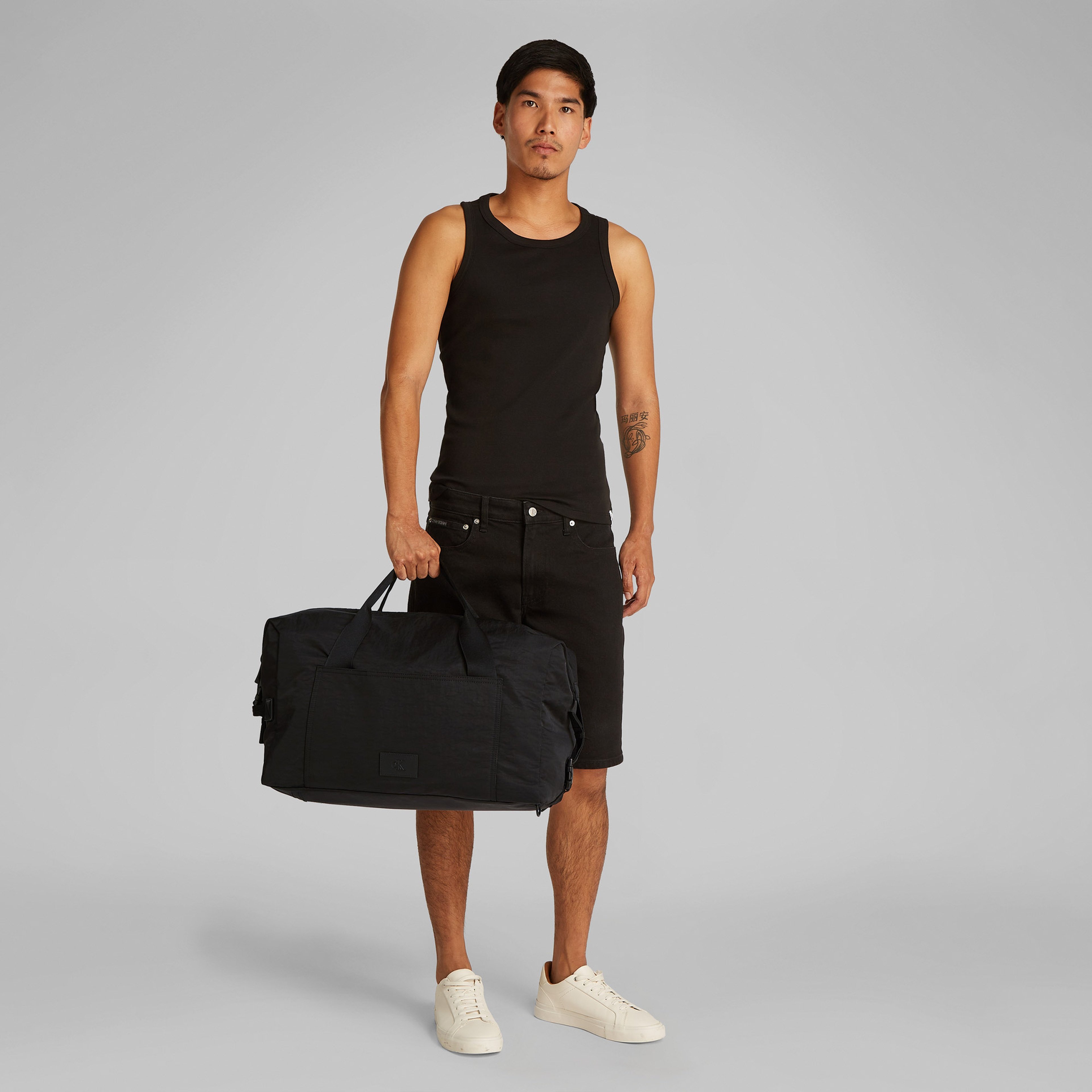 Calvin Klein Erkek Siyah Seyahat Çantası