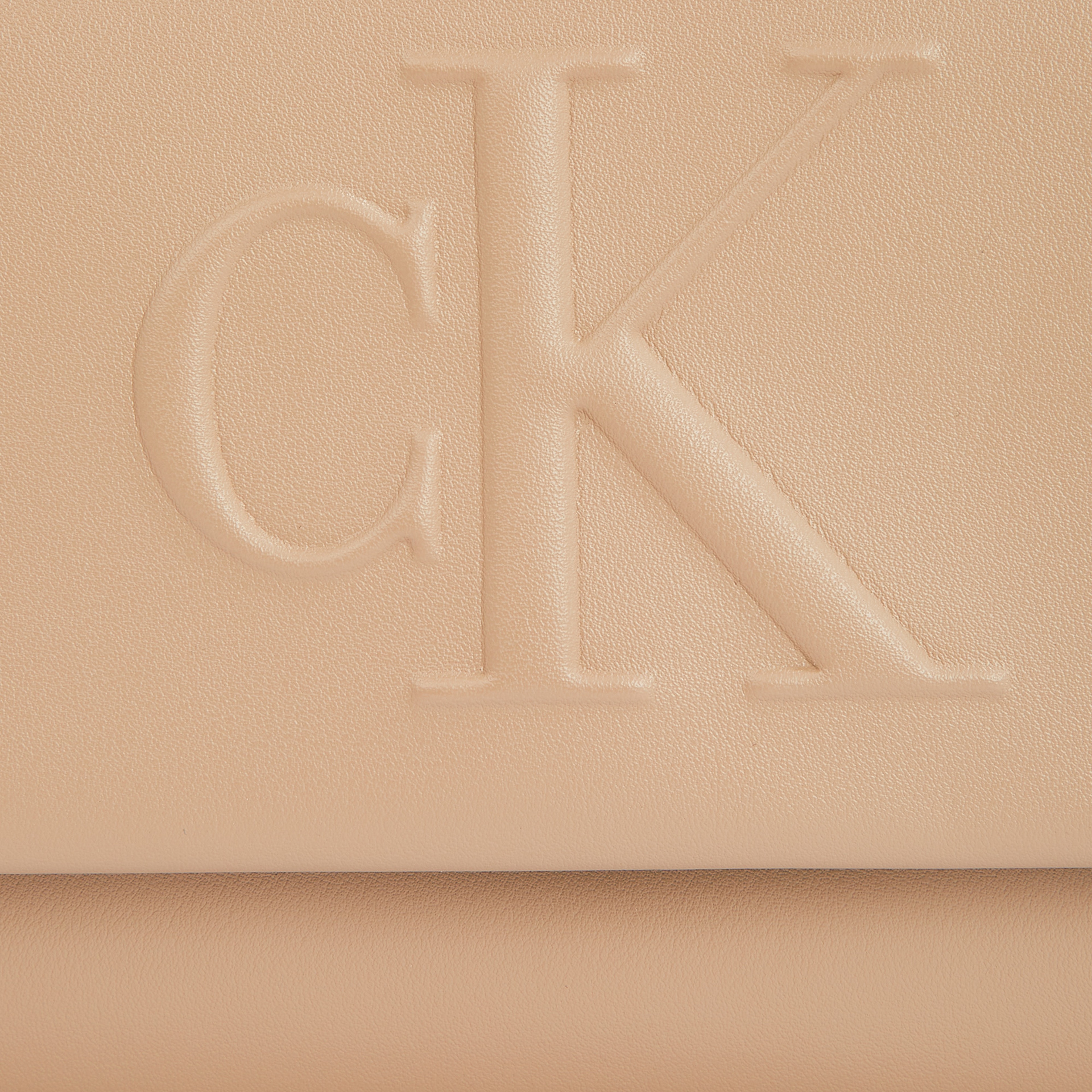 Calvin Klein Kadın Bej El Çantası