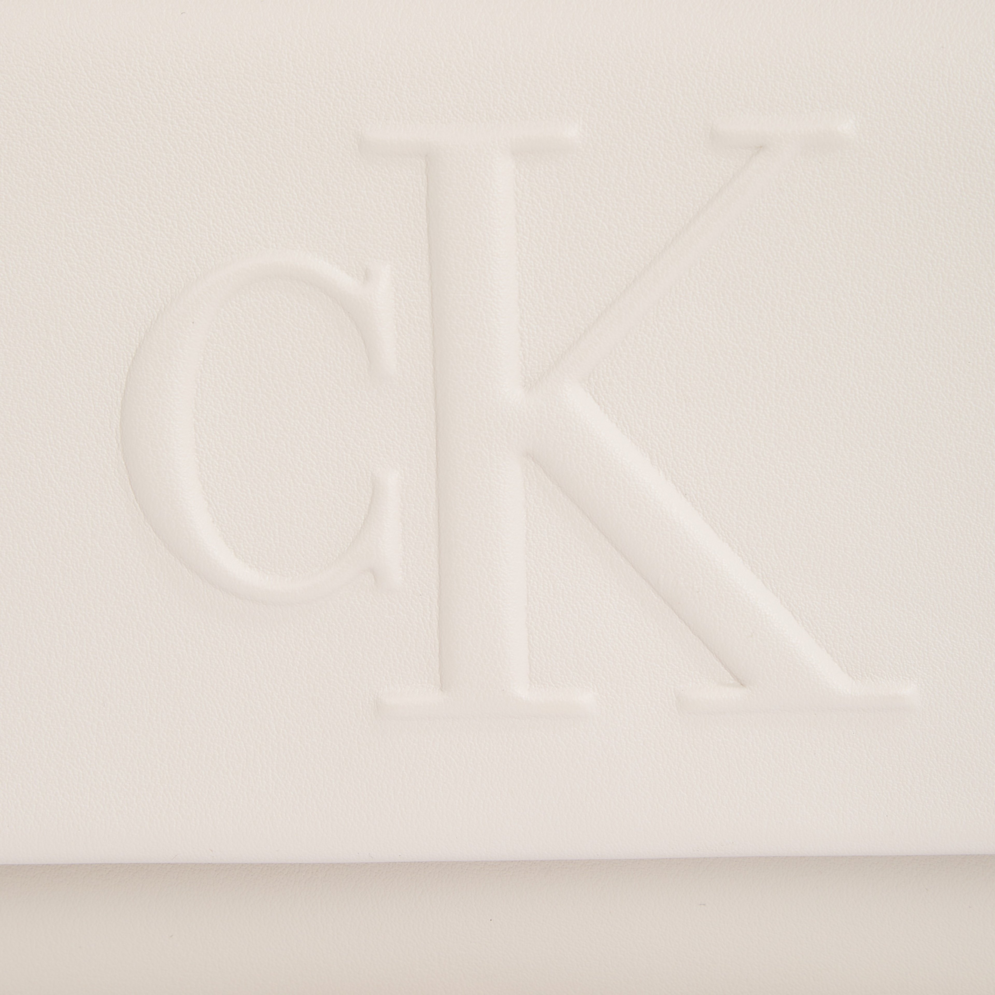 Calvin Klein Kadın Krem El Çantası