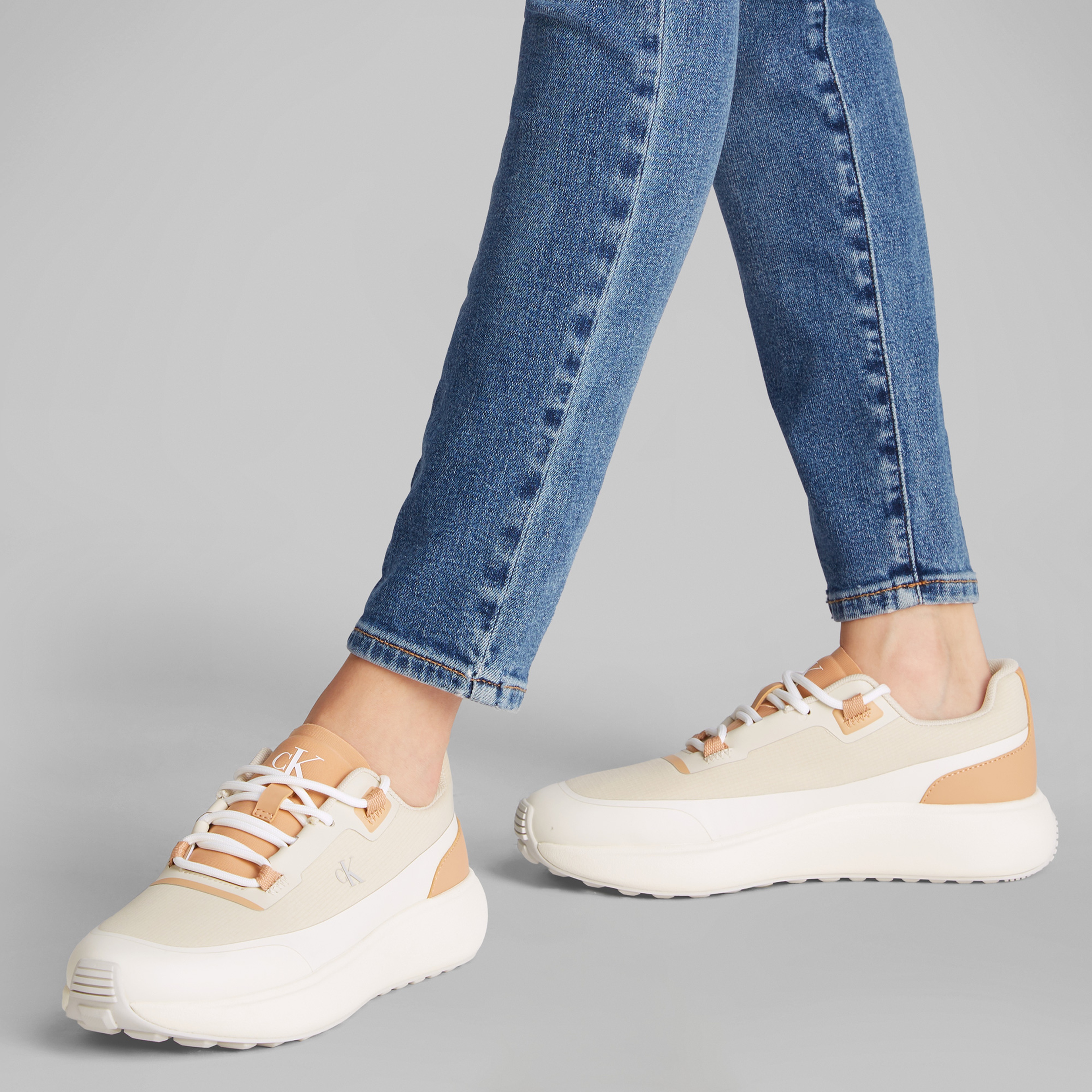 Calvin Klein Athleisure Runner Laceup Nt Kadın Bej Sneaker