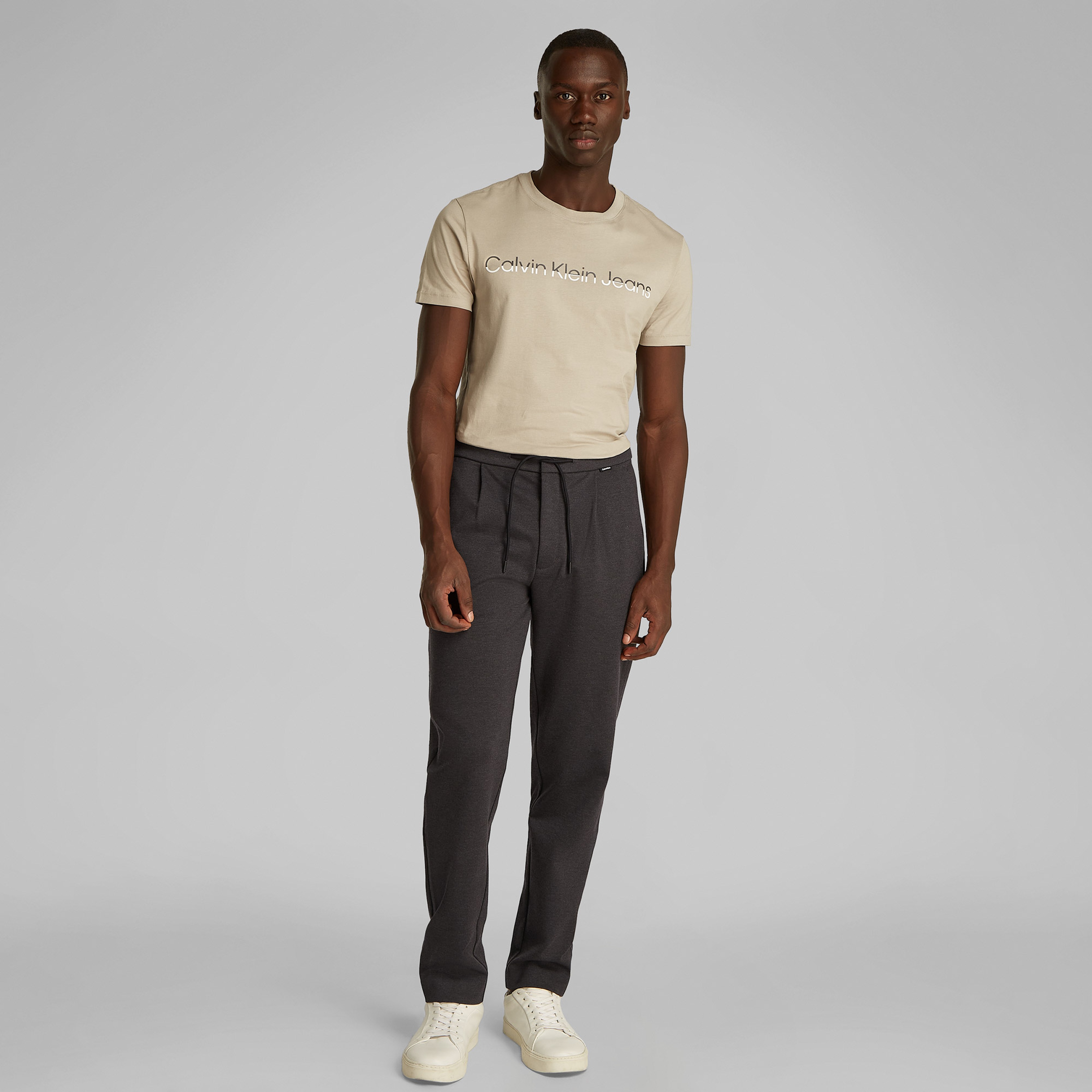 Calvin Klein Comfort Knit Tapered Pleat Erkek Gri Pantolon