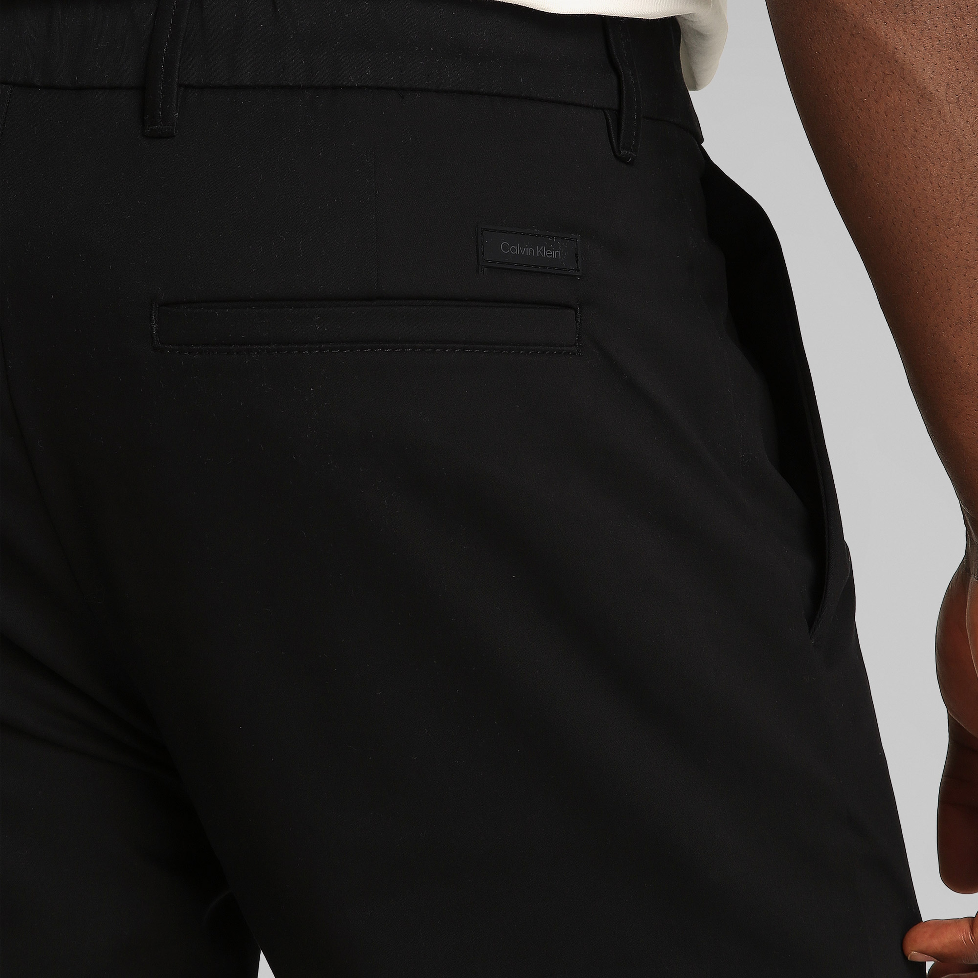 Calvin Klein Tapered Erkek Siyah Pantolon