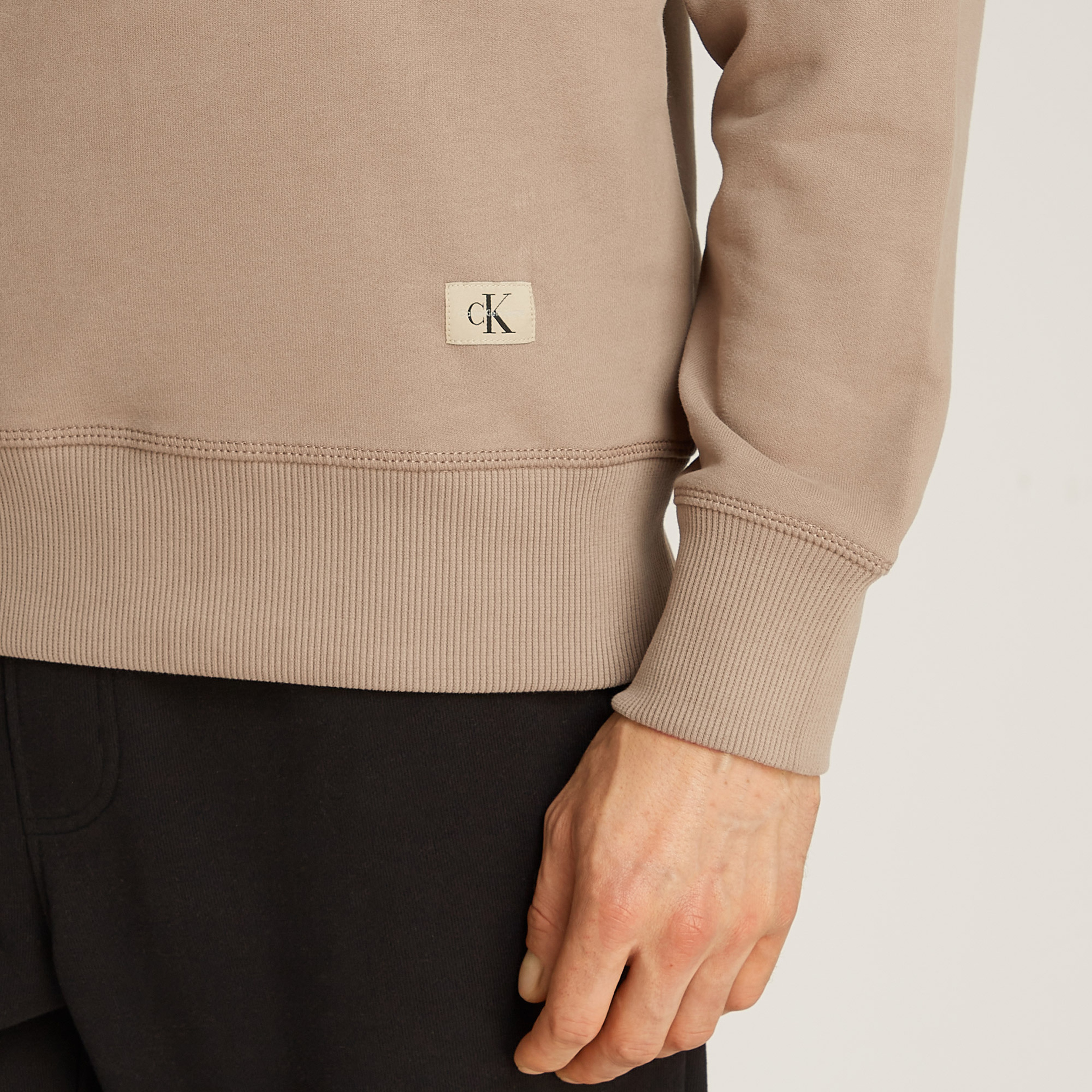 Calvin Klein Woven Label Crew Ne Erkek Gri Sweatshirt
